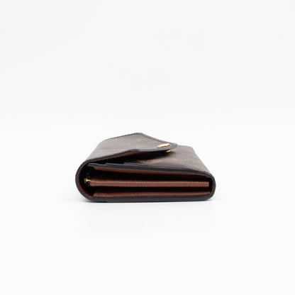 Sarah Wallet Monogram Brown