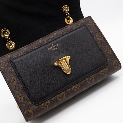 Victoire Monogram Black
