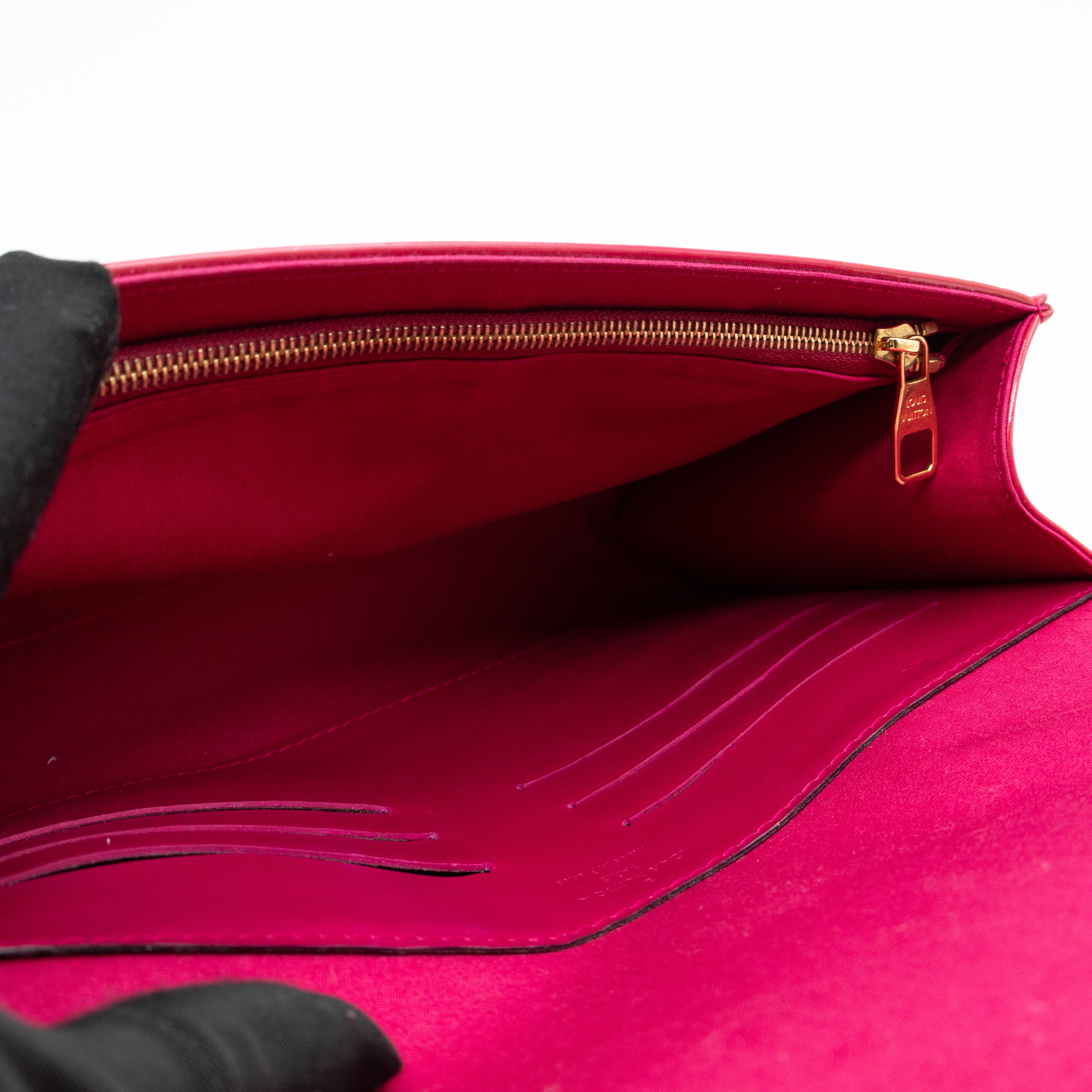 Ana Clutch Vernis Indian Rose