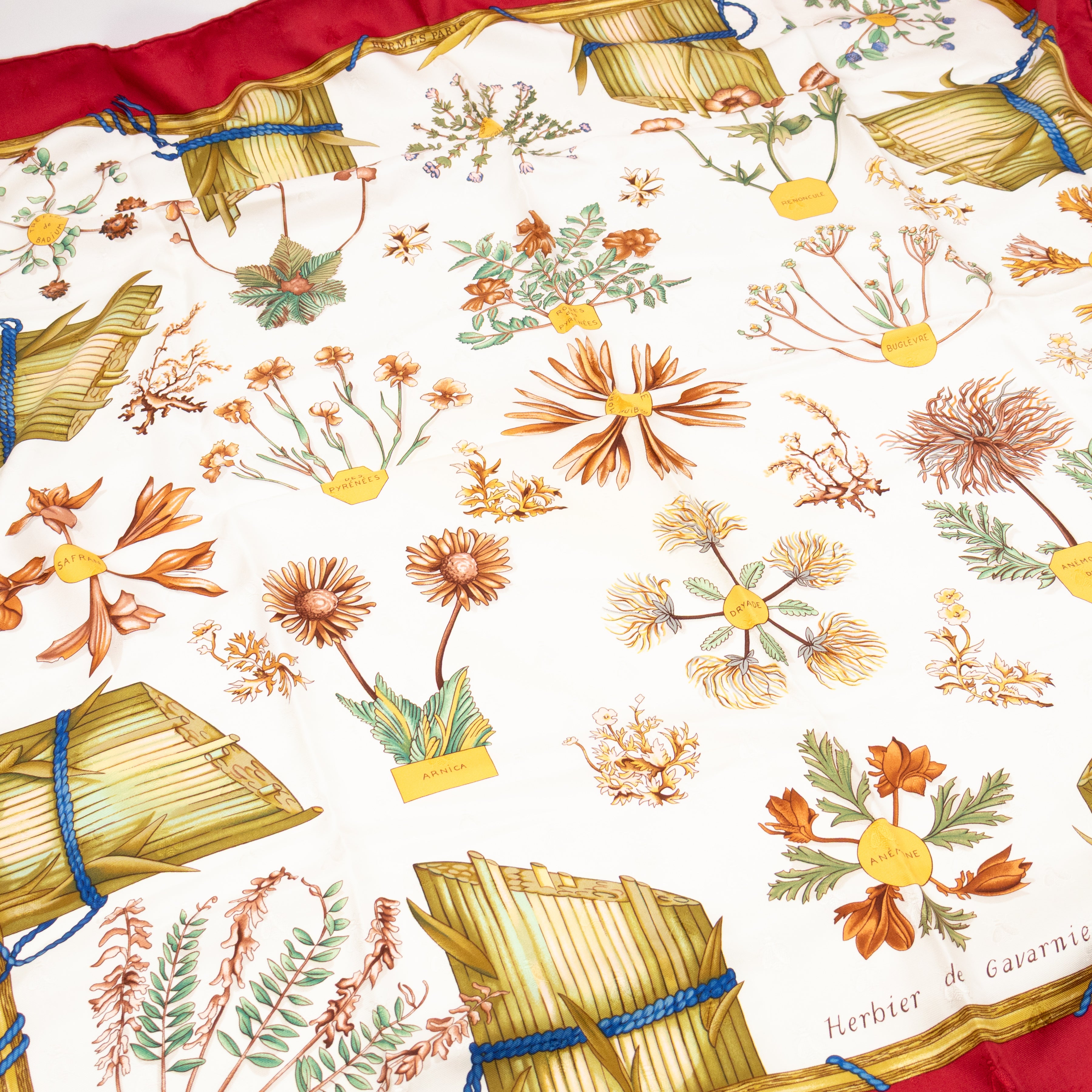 Silk Scarf 90 Herbier de Gavarnie Red & White