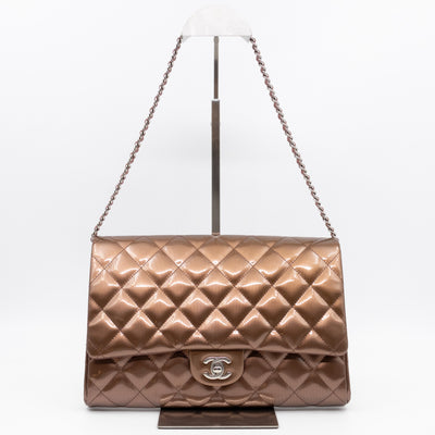 Timeless Clutch with Chain Bronze Striated Patent Leather