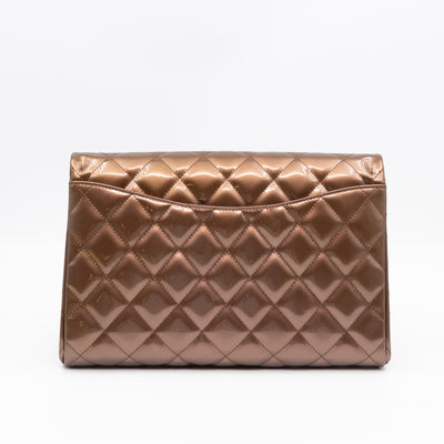 Timeless Clutch with Chain Bronze Striated Patent Leather