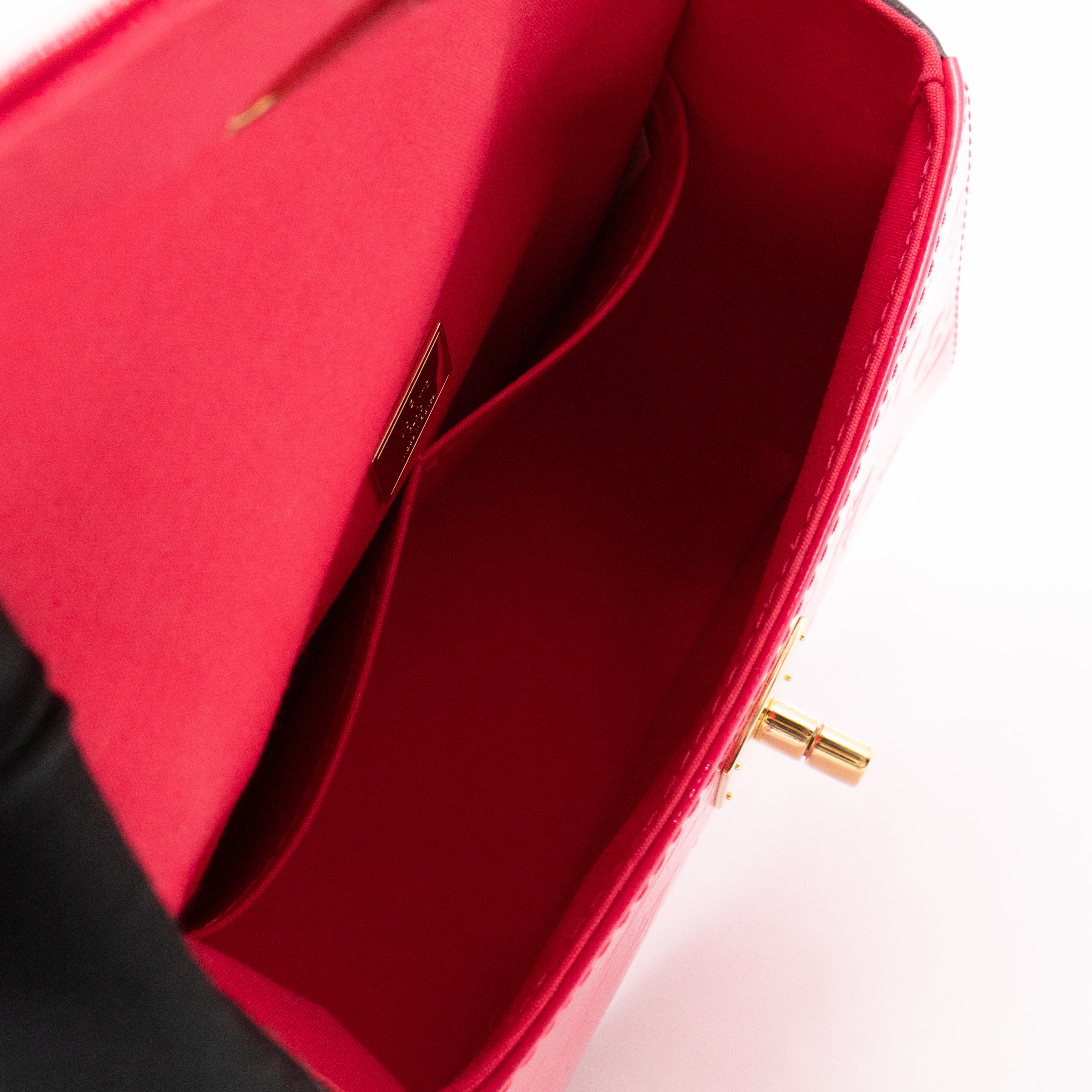 Pasadena Hot Pink Vernis Leather