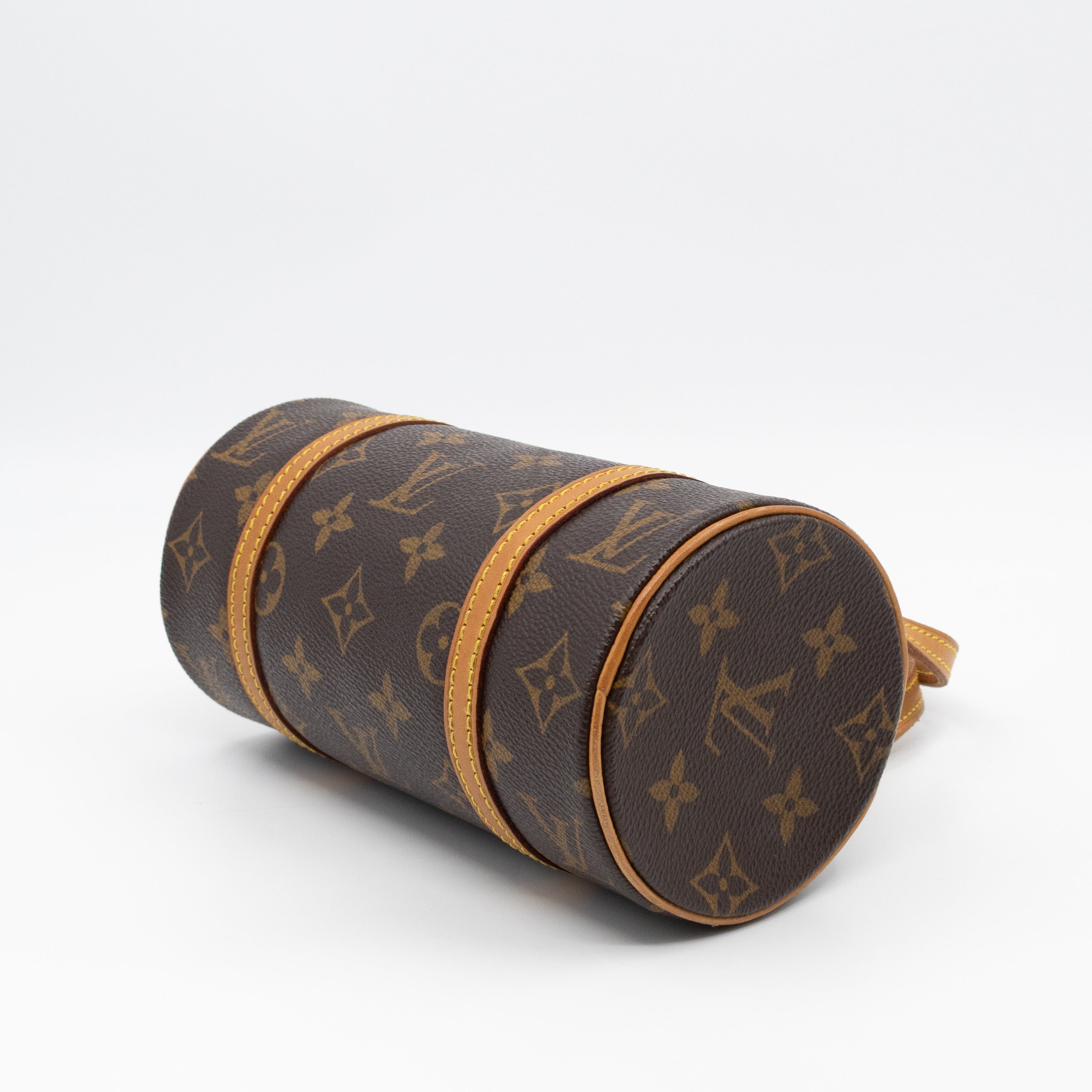 Papillon 19 Monogram