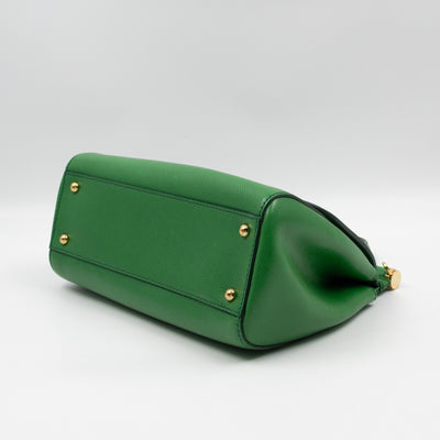 Sicily Medium Green Dauphine Leather