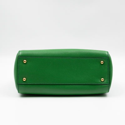 Sicily Medium Green Dauphine Leather