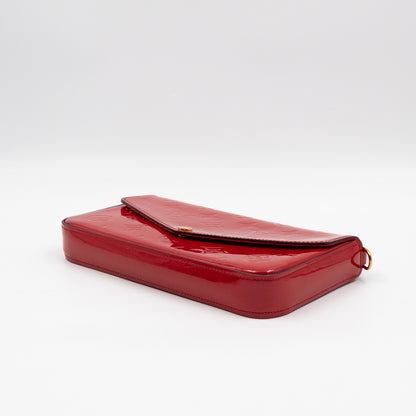 Pochette Felicie Vernis Red