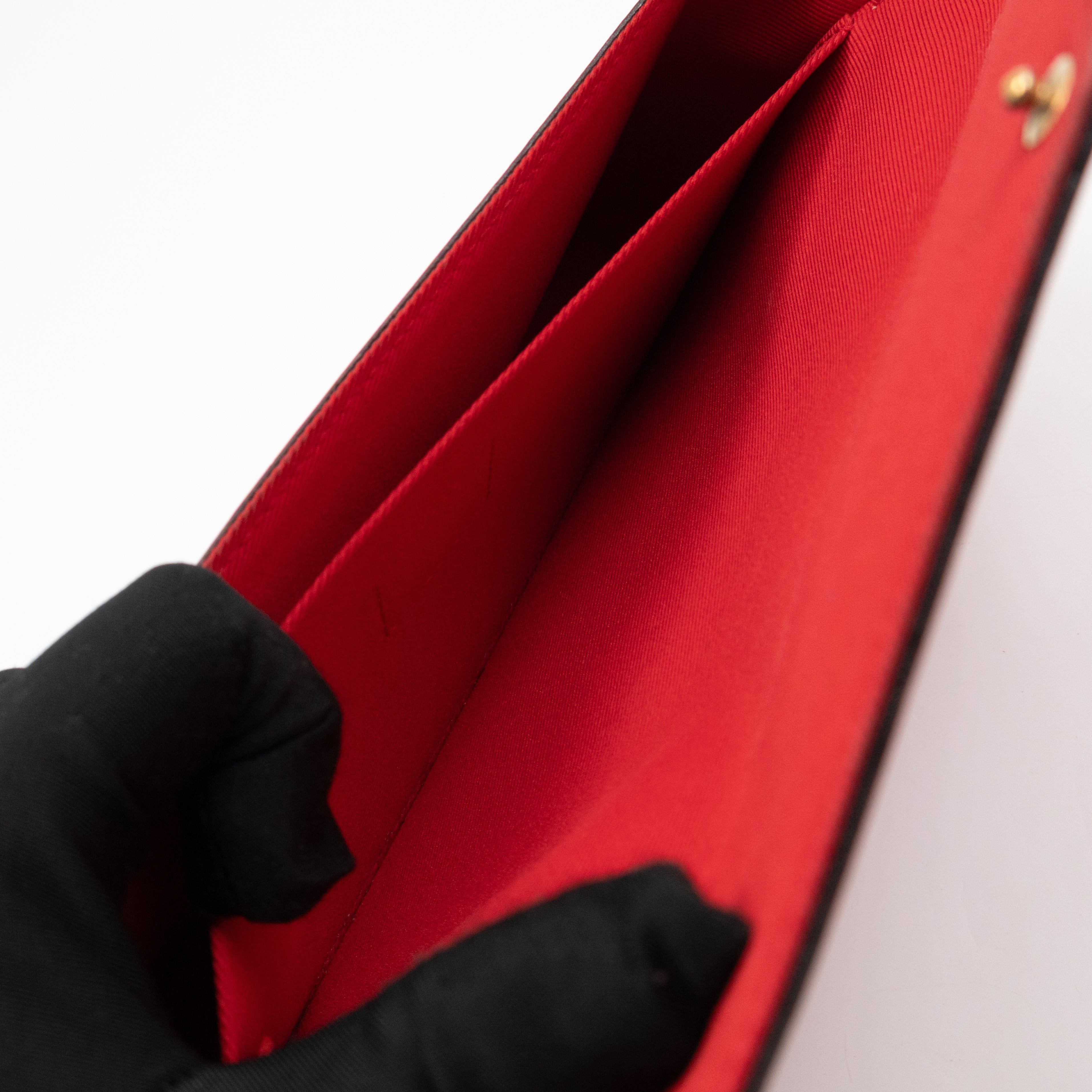 Pochette Felicie Vernis Red