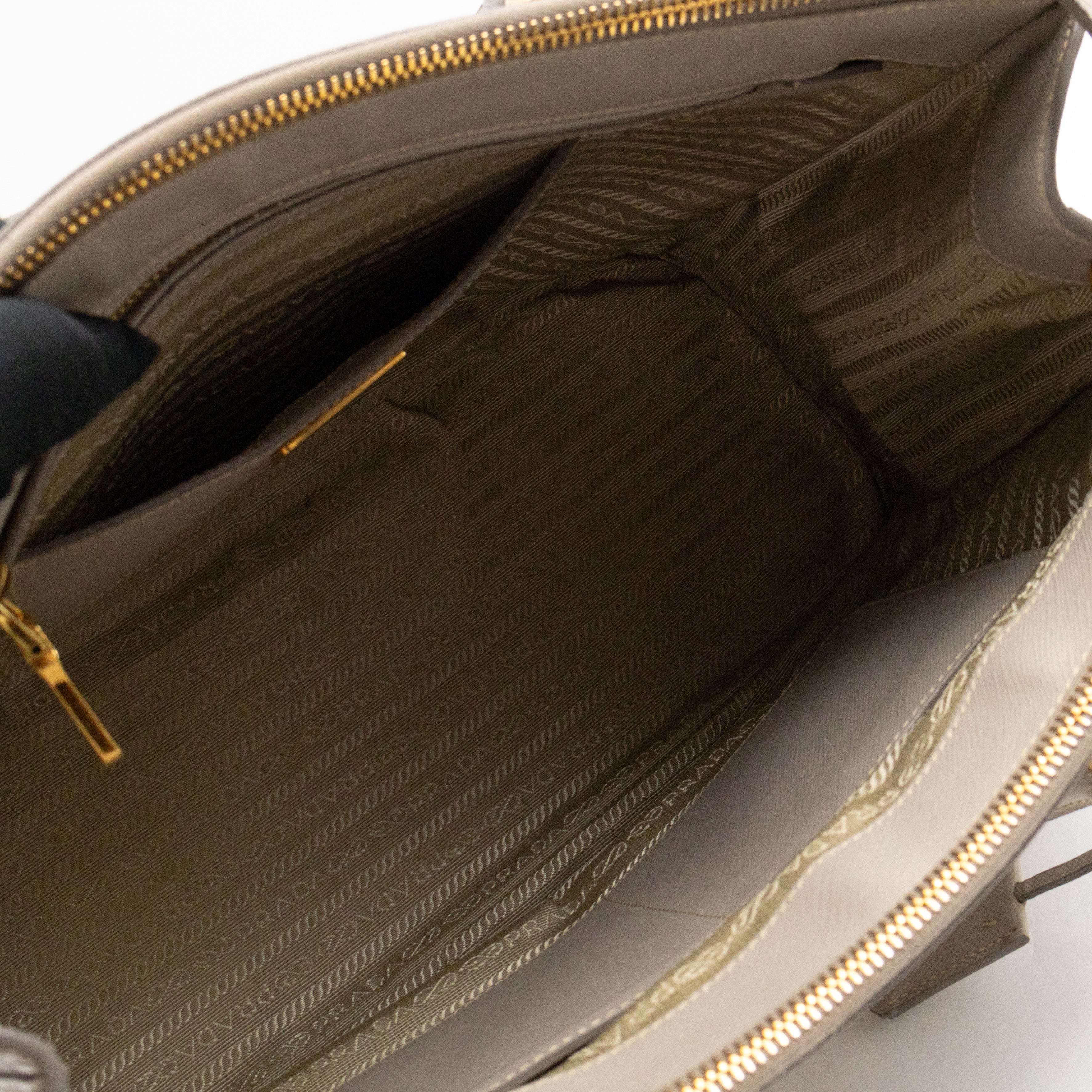 Galleria Large Double Zip Grey Taupe Saffiano Leather