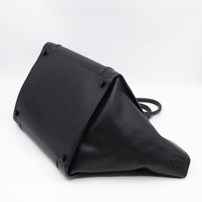 Phantom Medium Luggage Black Leather