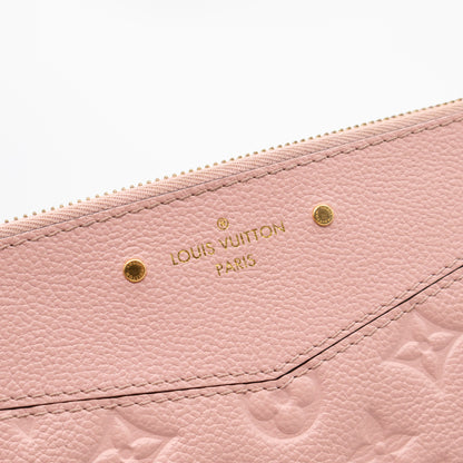 Daily Pouch Monogram Empreinte Rose Poudre