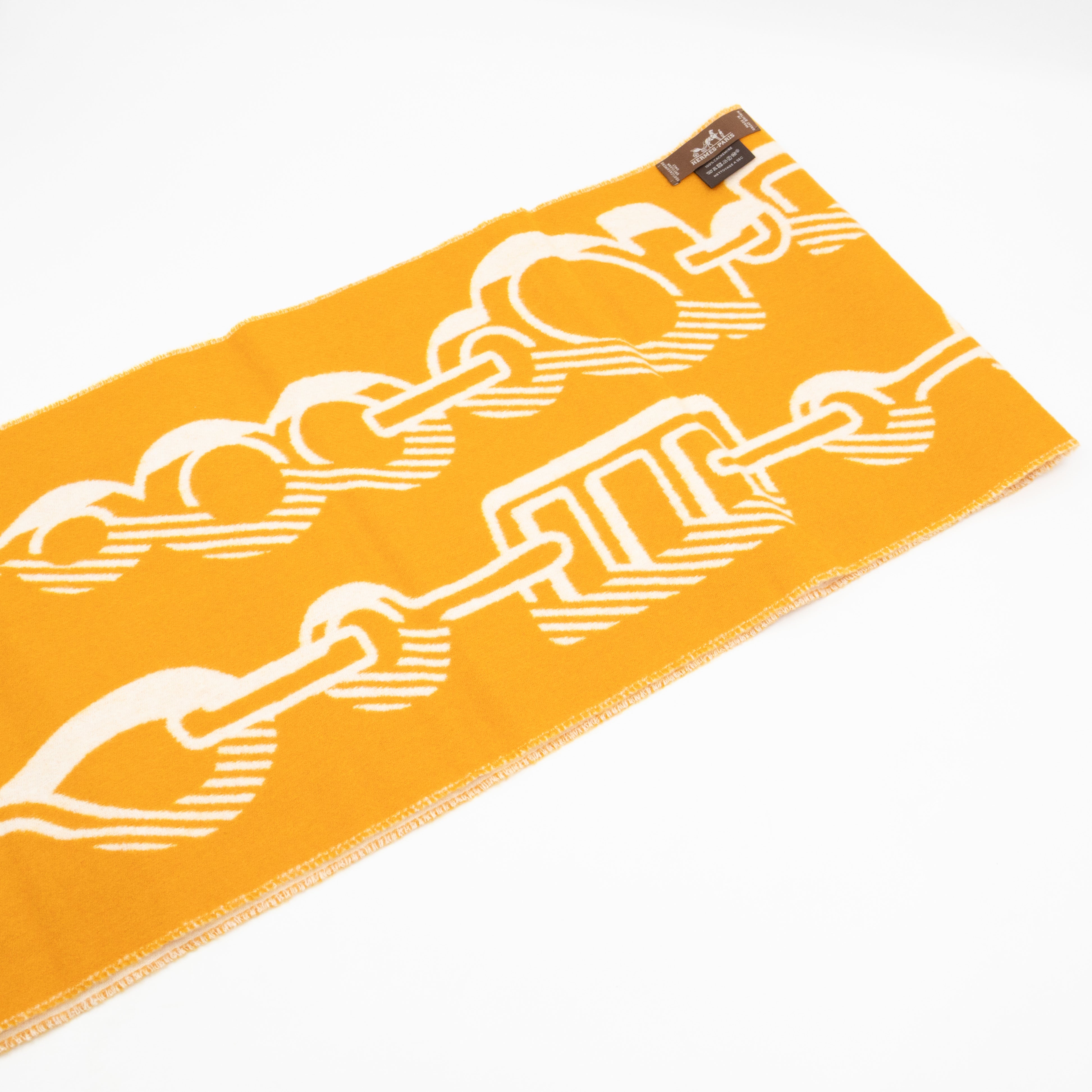 Casaque Do Re Boucles Scarf Orange