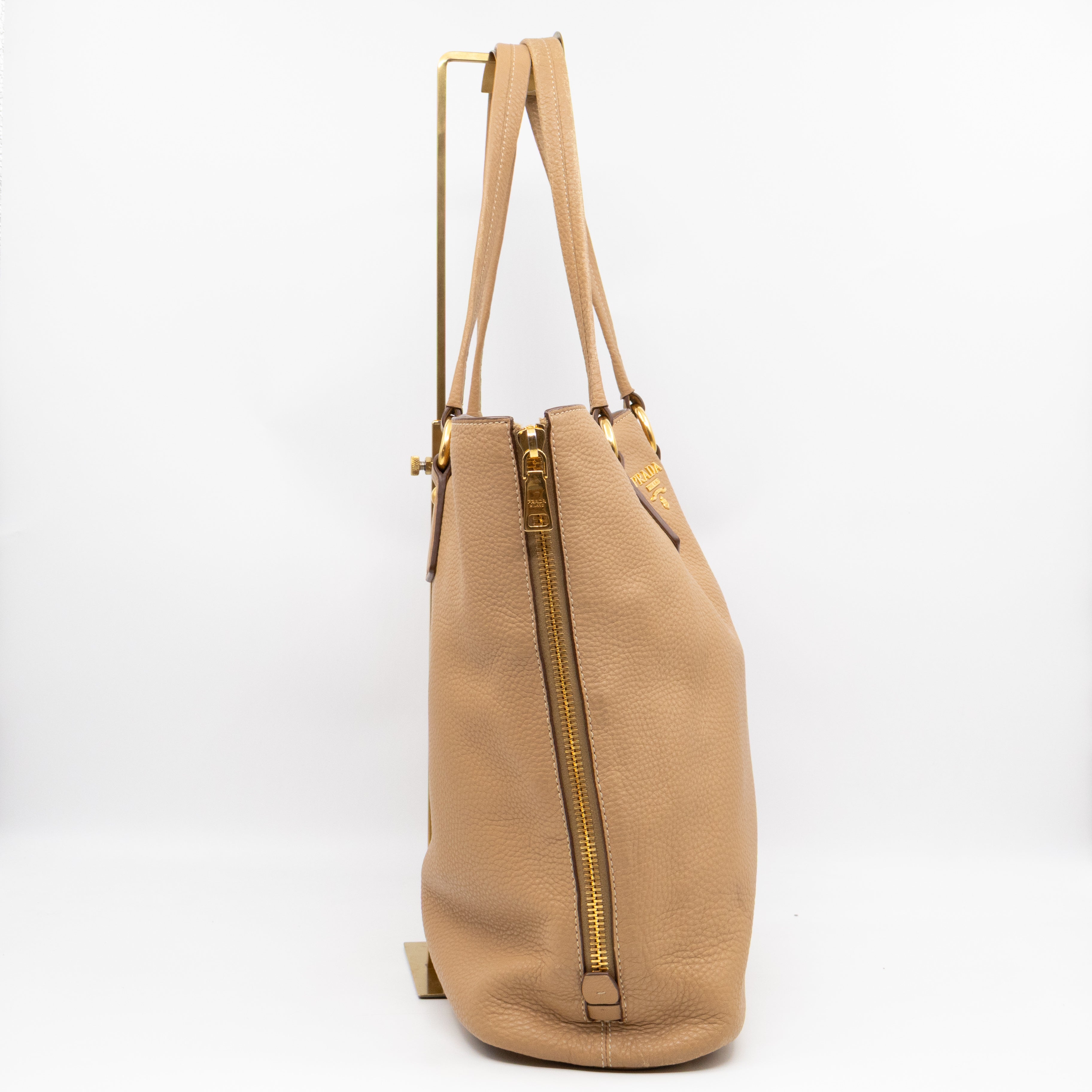 Shopping Bag with Side Zippers Beige Leather