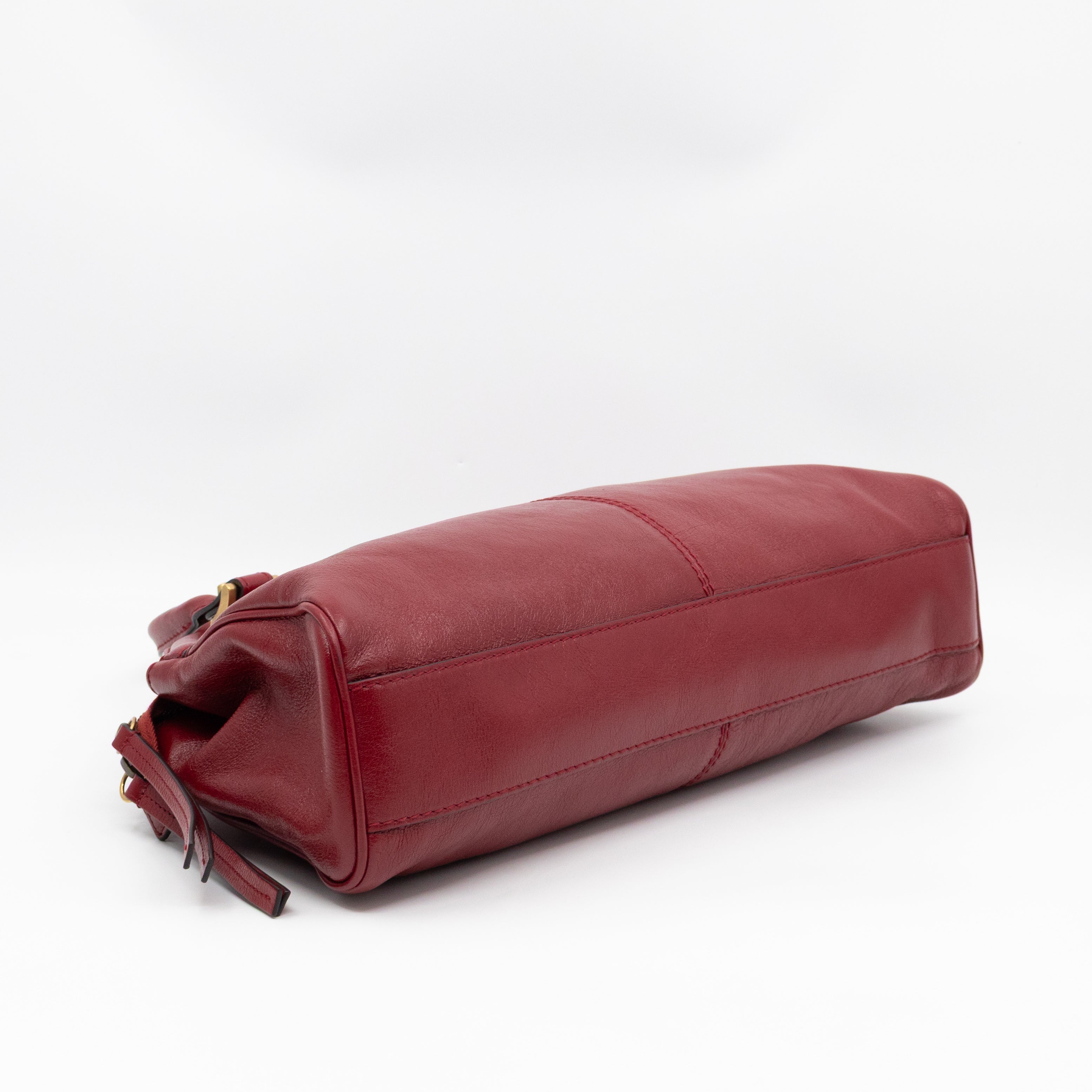 Re(Belle) Medium Shoulder Bag Red Leather