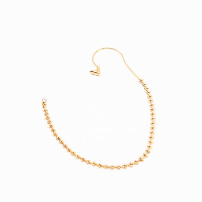 Petit Essential V Chain Ear Cuff Gold
