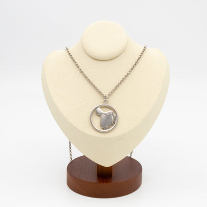 Saddle Jump Pendant Necklace Silver