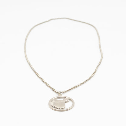 Saddle Jump Pendant Necklace Silver