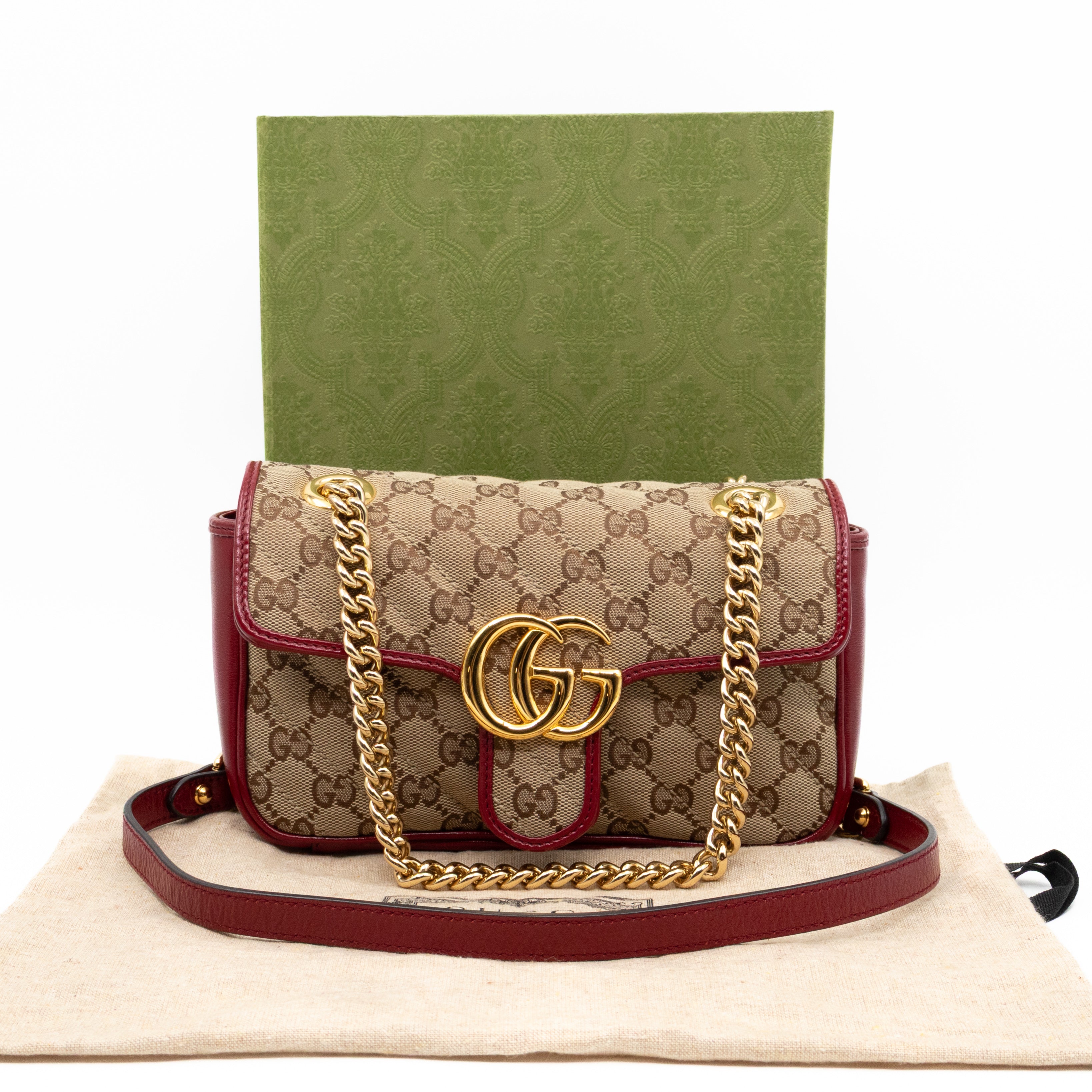 GG Marmont Small Flap Bag GG Supreme Canvas Red