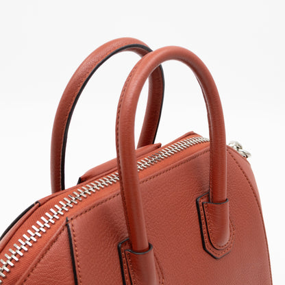 Antigona Small Paprika Grained Leather