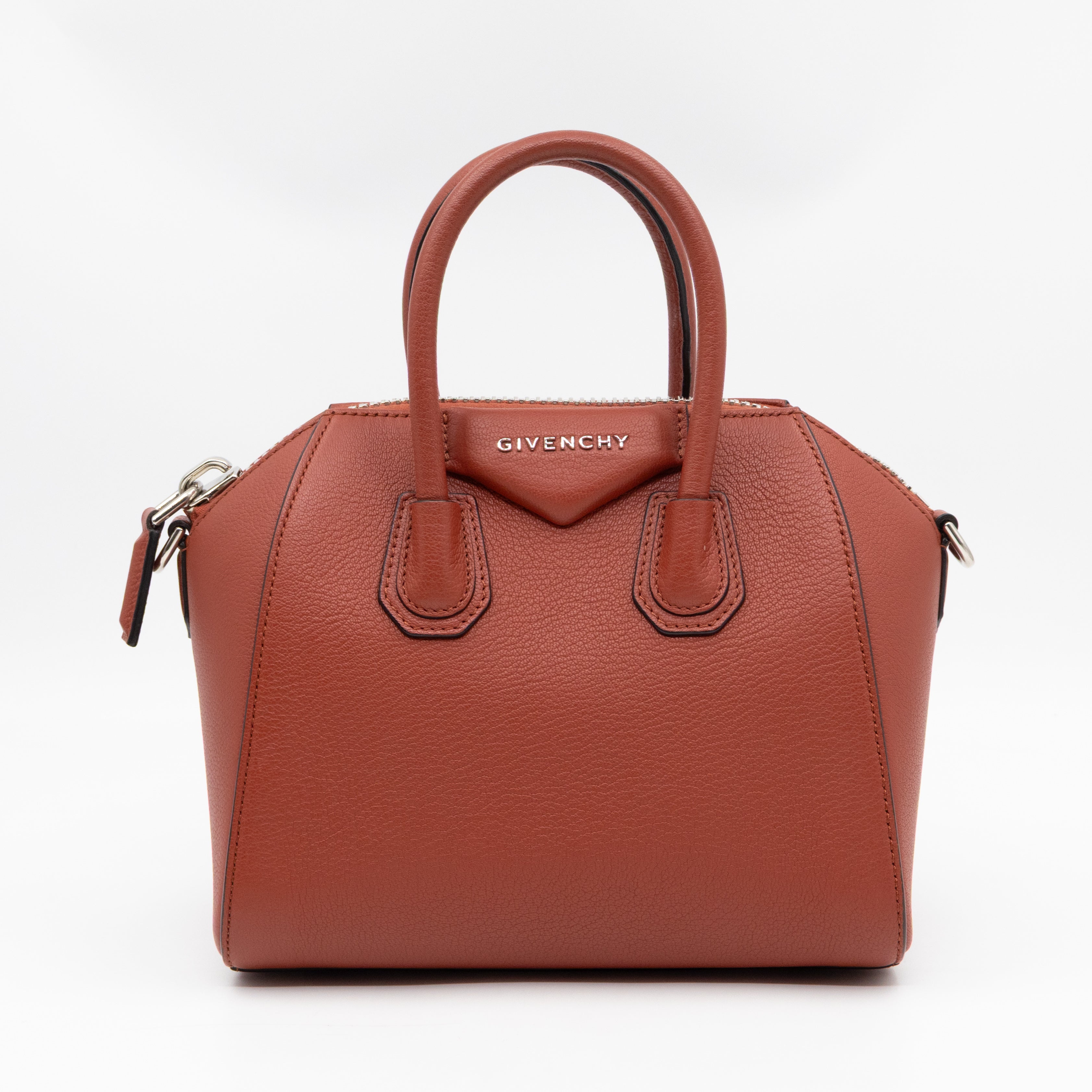 Antigona Small Paprika Grained Leather