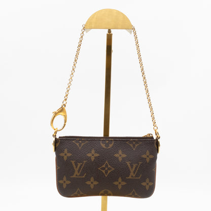 Pochette Milla PM Monogram