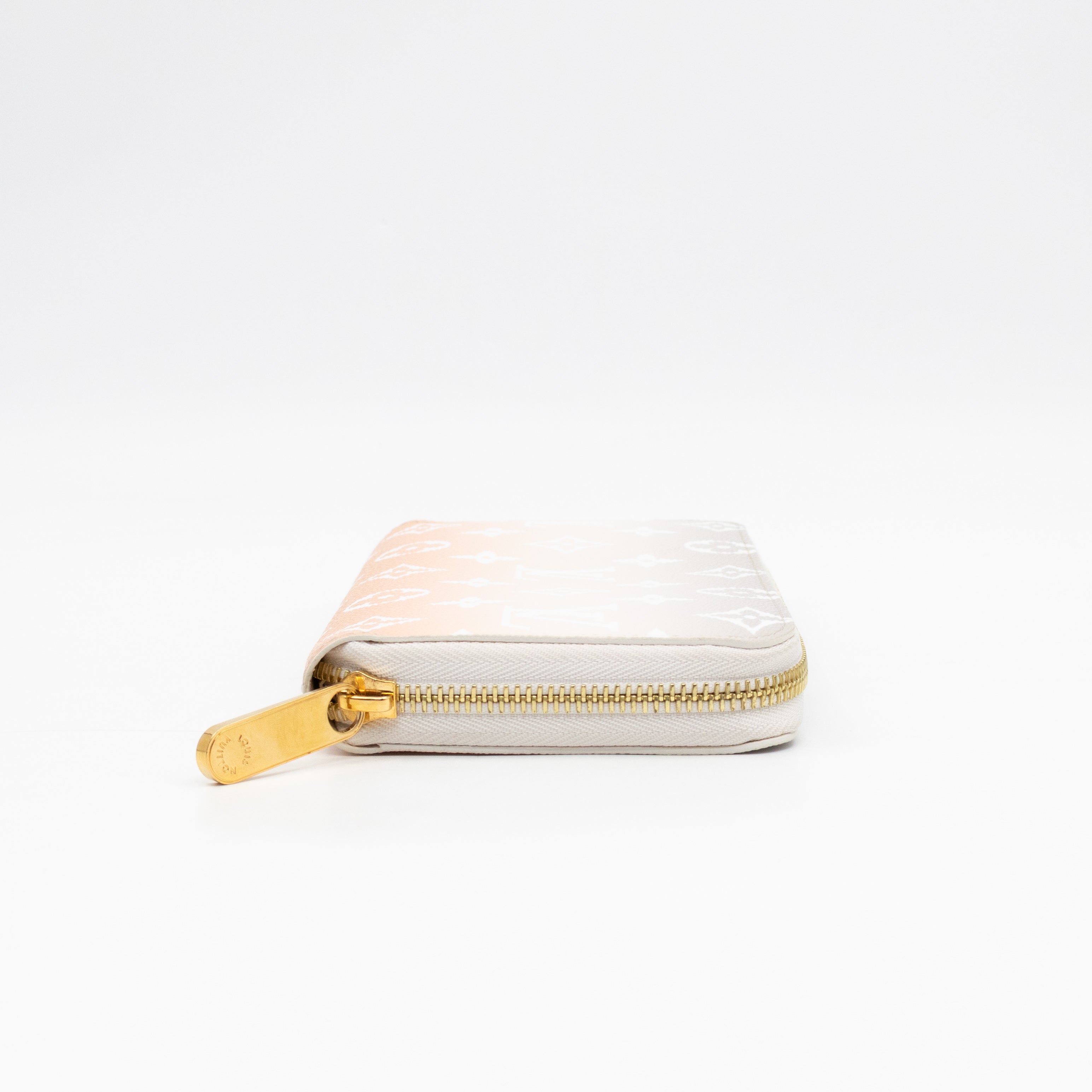 Zippy Wallet By the Pool Brume