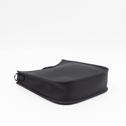 Evelyne 16 Mini Black Leather