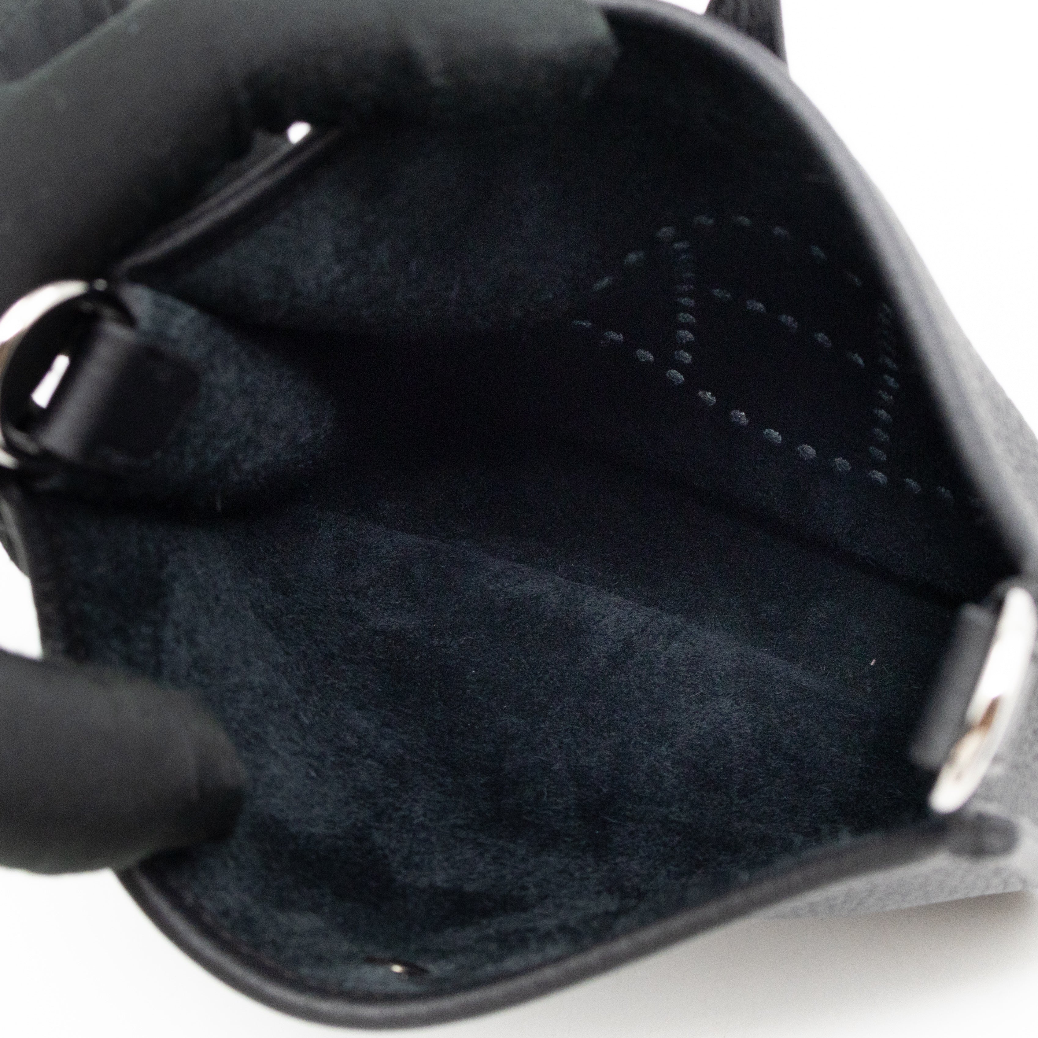 Evelyne 16 Mini Black Leather