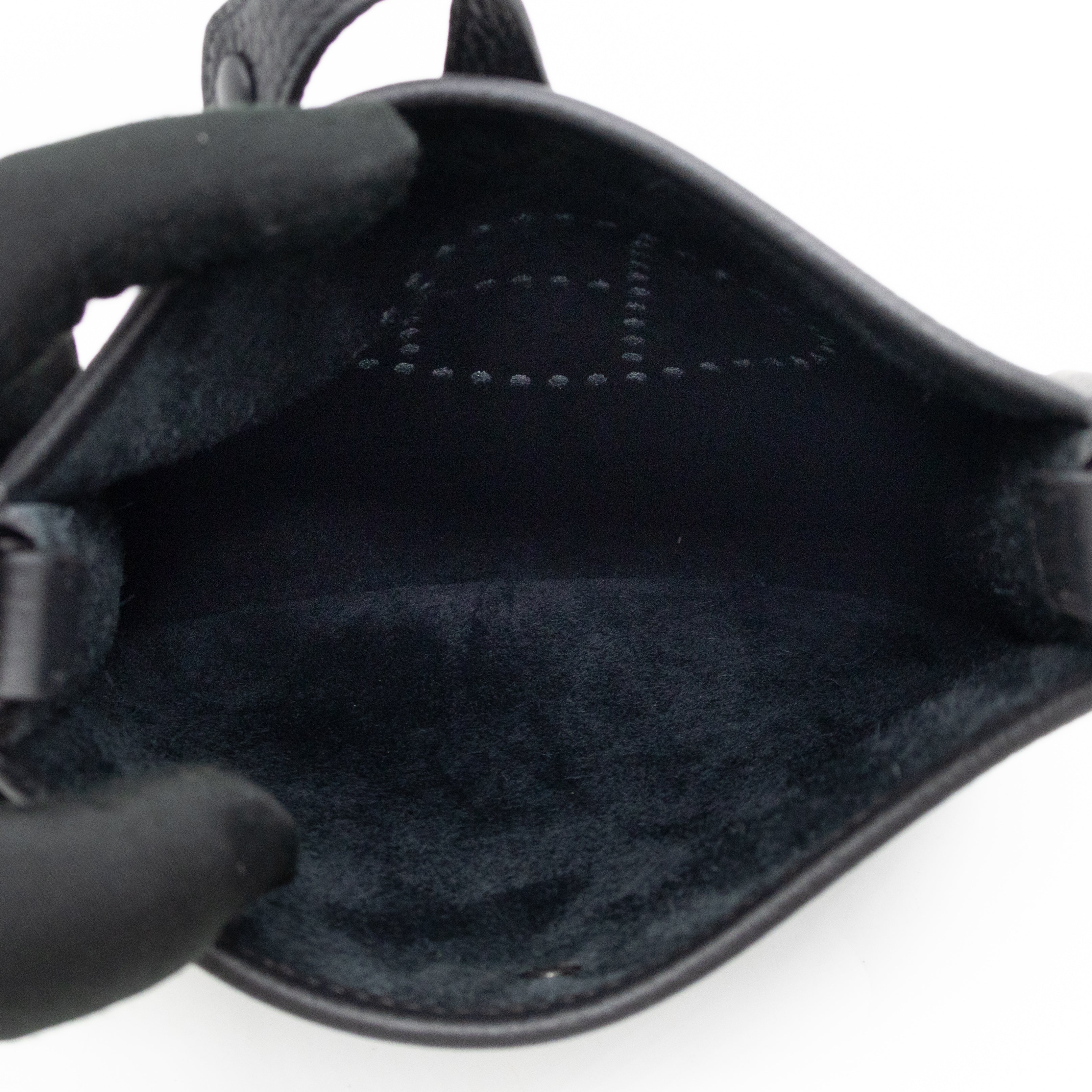Evelyne 16 Mini Black Leather