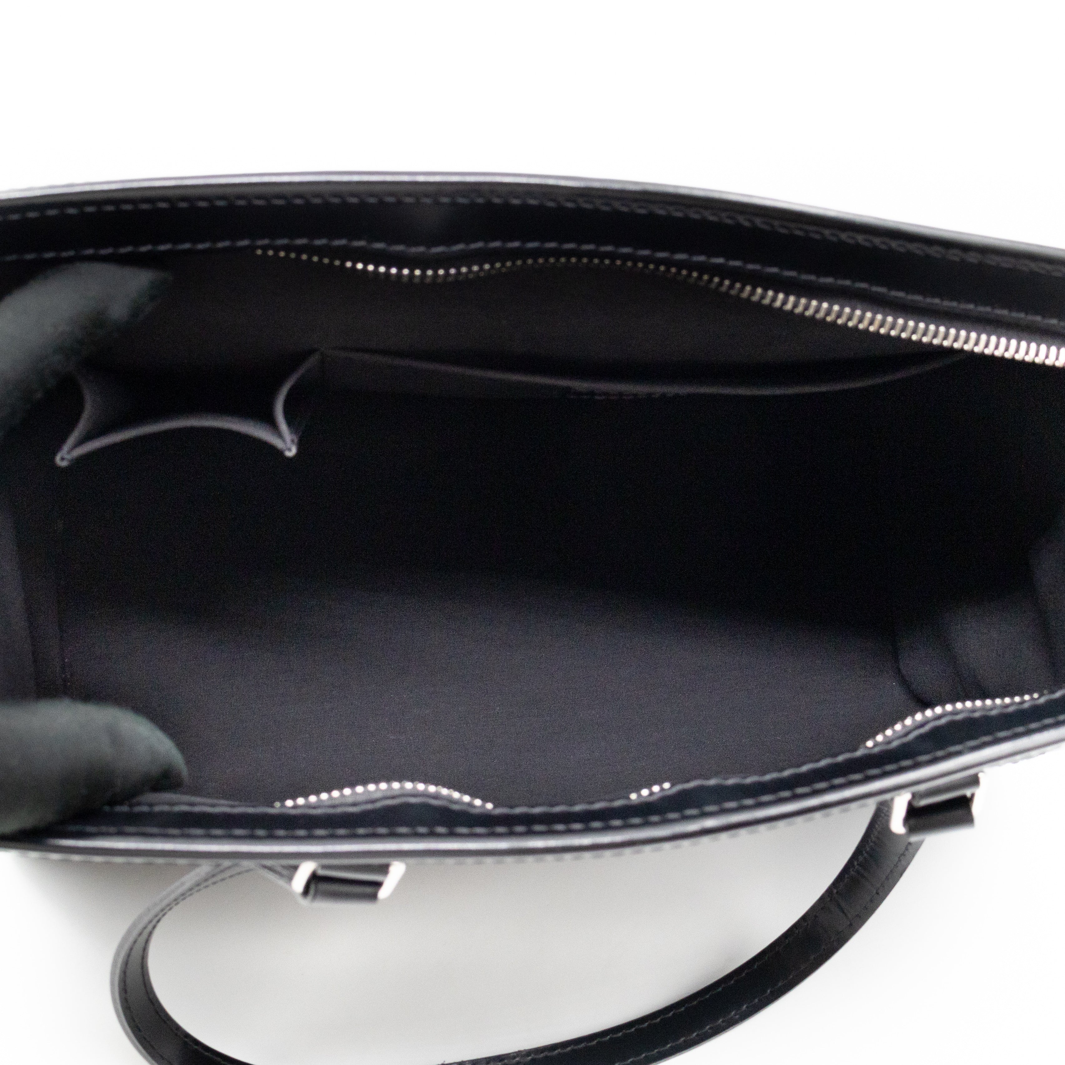 Madeleine GM Black Epi Leather