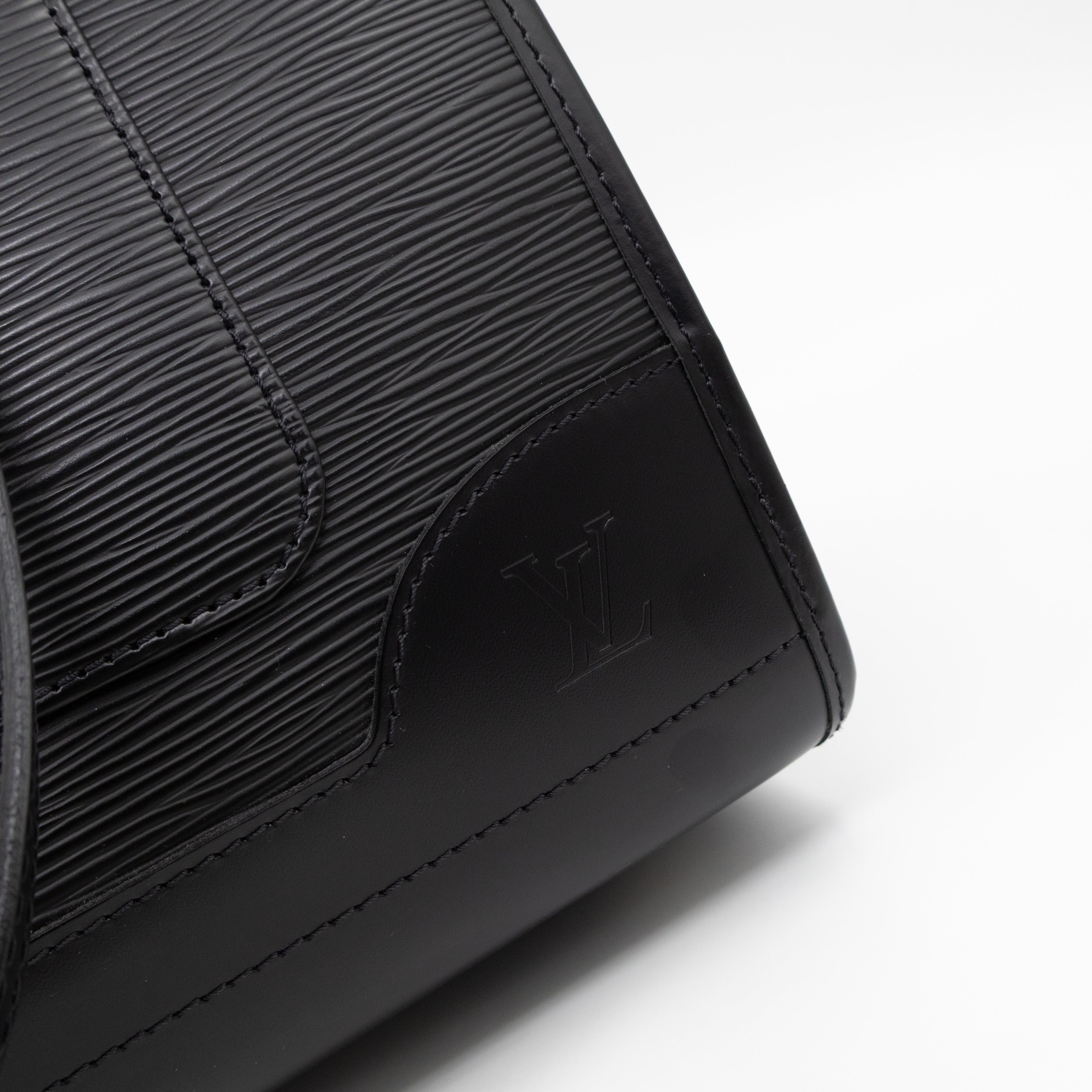 Madeleine GM Black Epi Leather