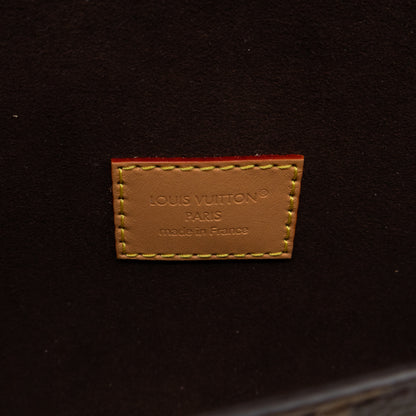 Pochette Camille Monogram