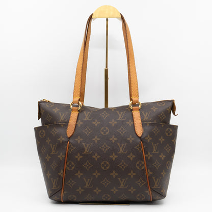 Totally PM Monogram