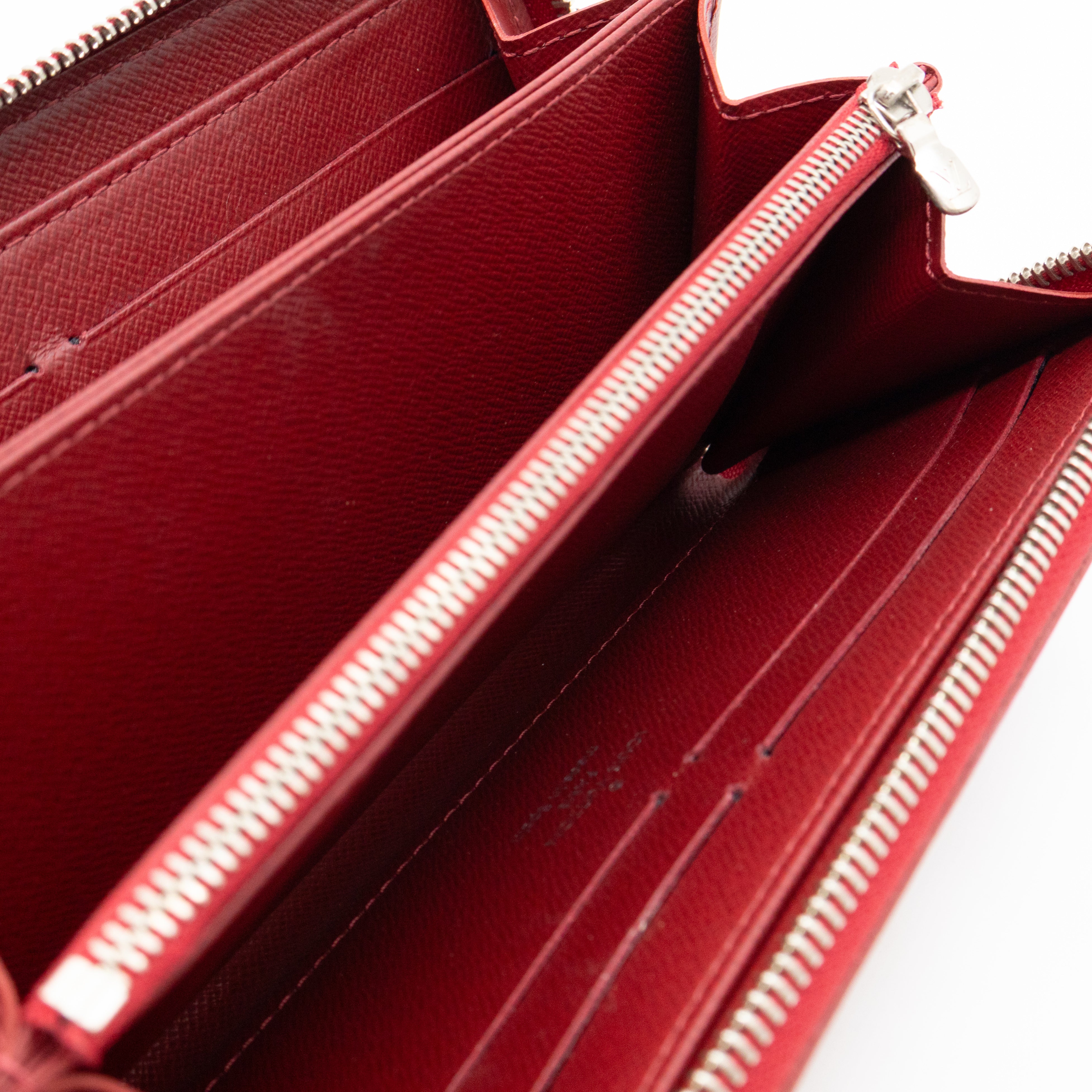 Zippy Wallet Fuchsia Epi Leather