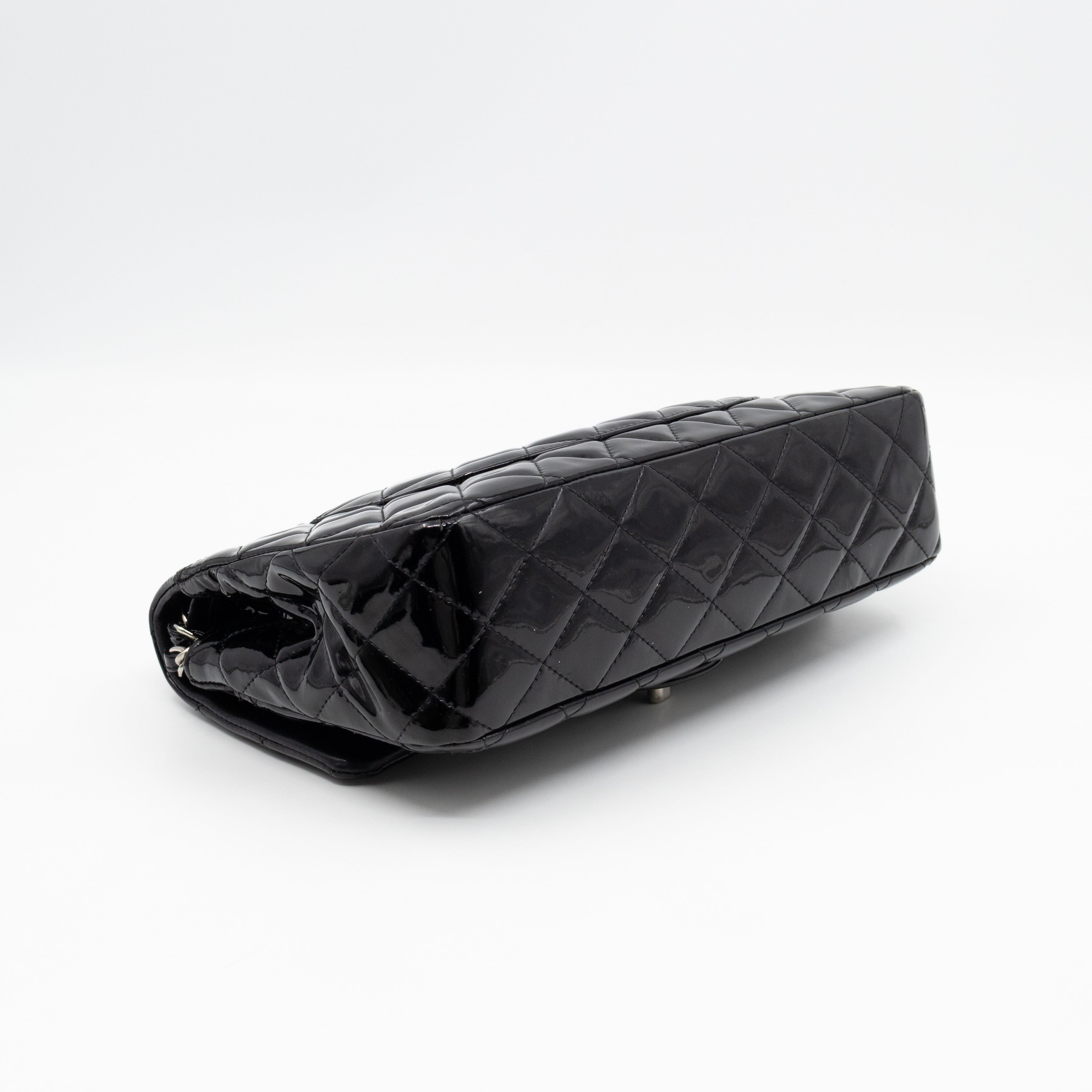 Classic Double Flap Medium Black Patent Leather Silver