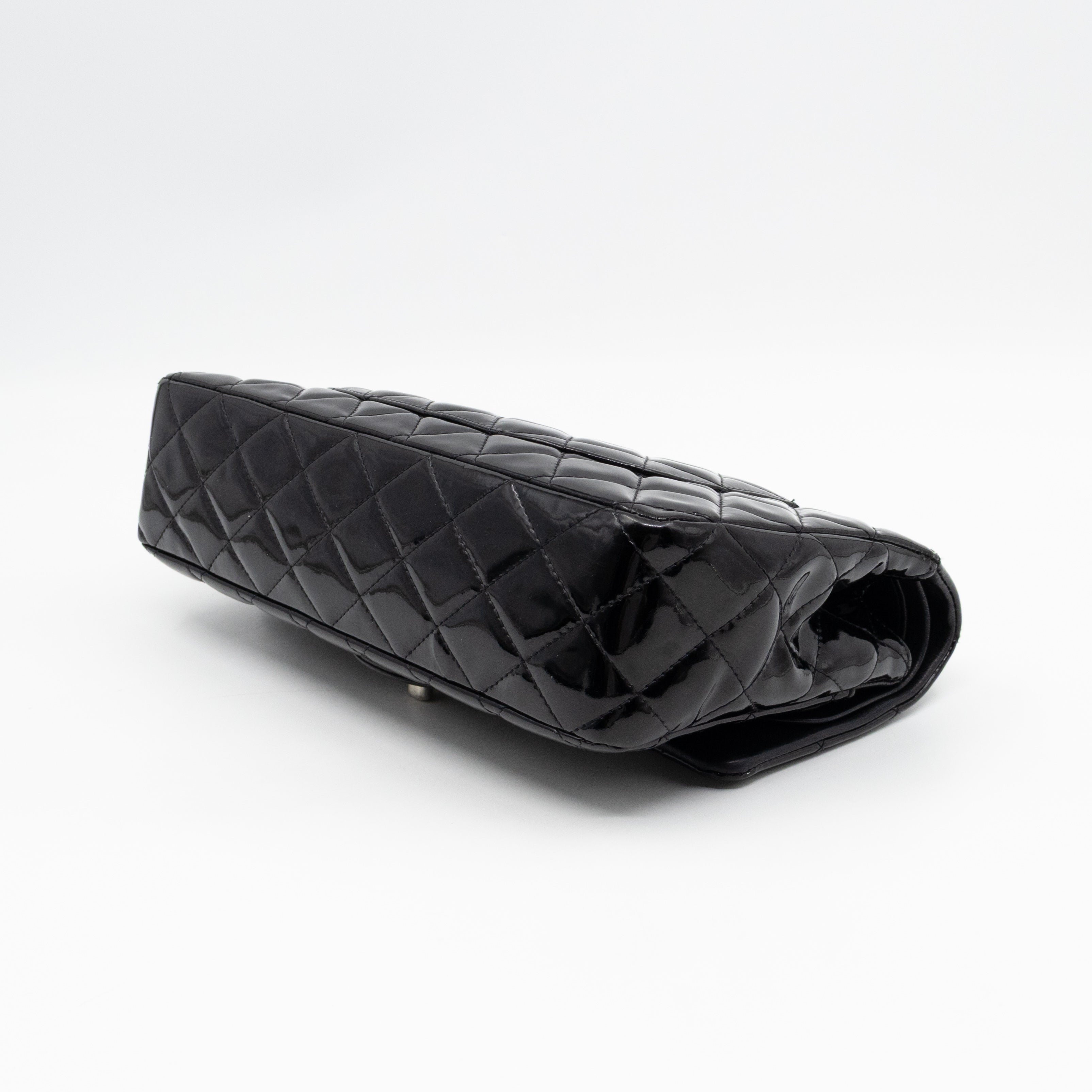 Classic Double Flap Medium Black Patent Leather Silver
