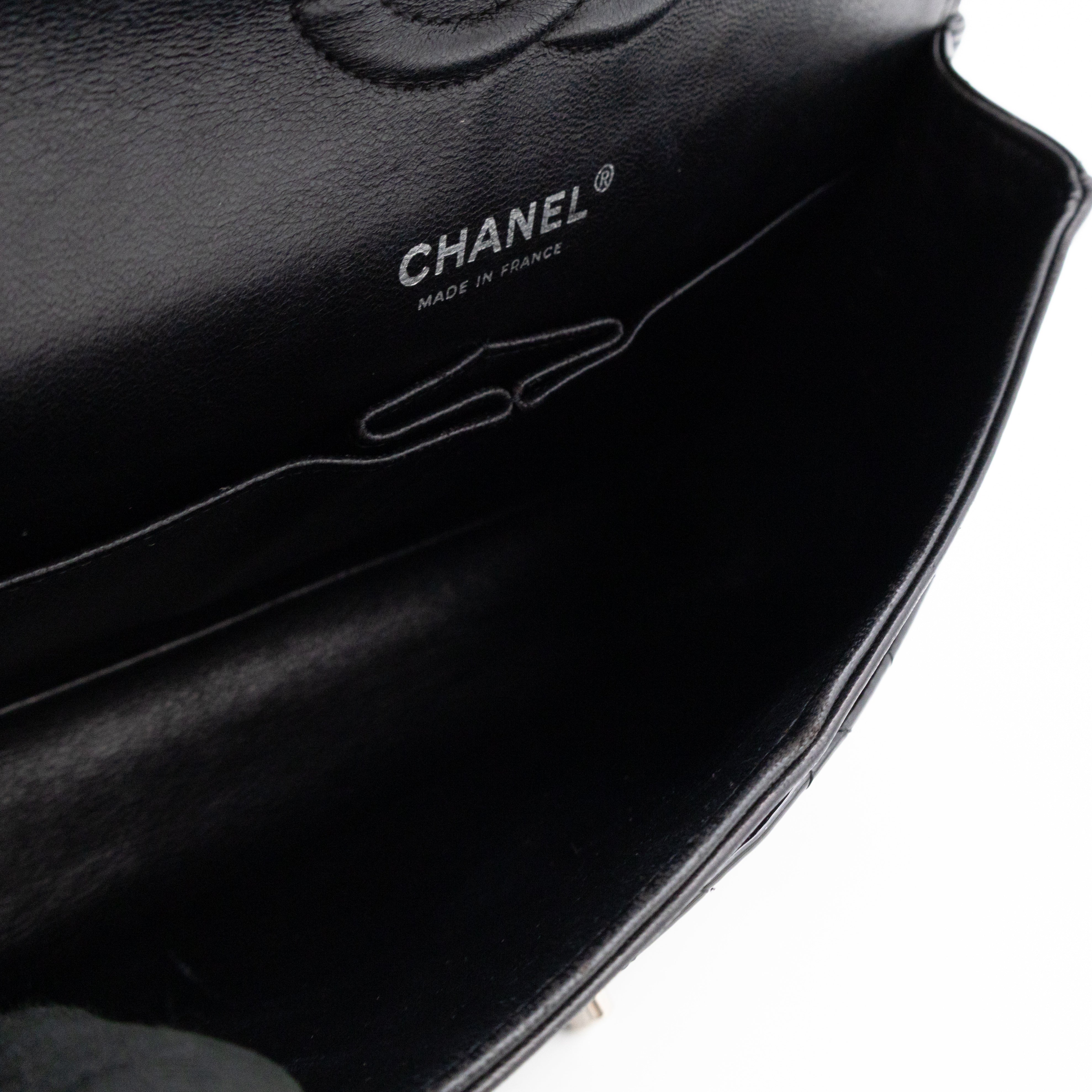 Classic Double Flap Medium Black Patent Leather Silver