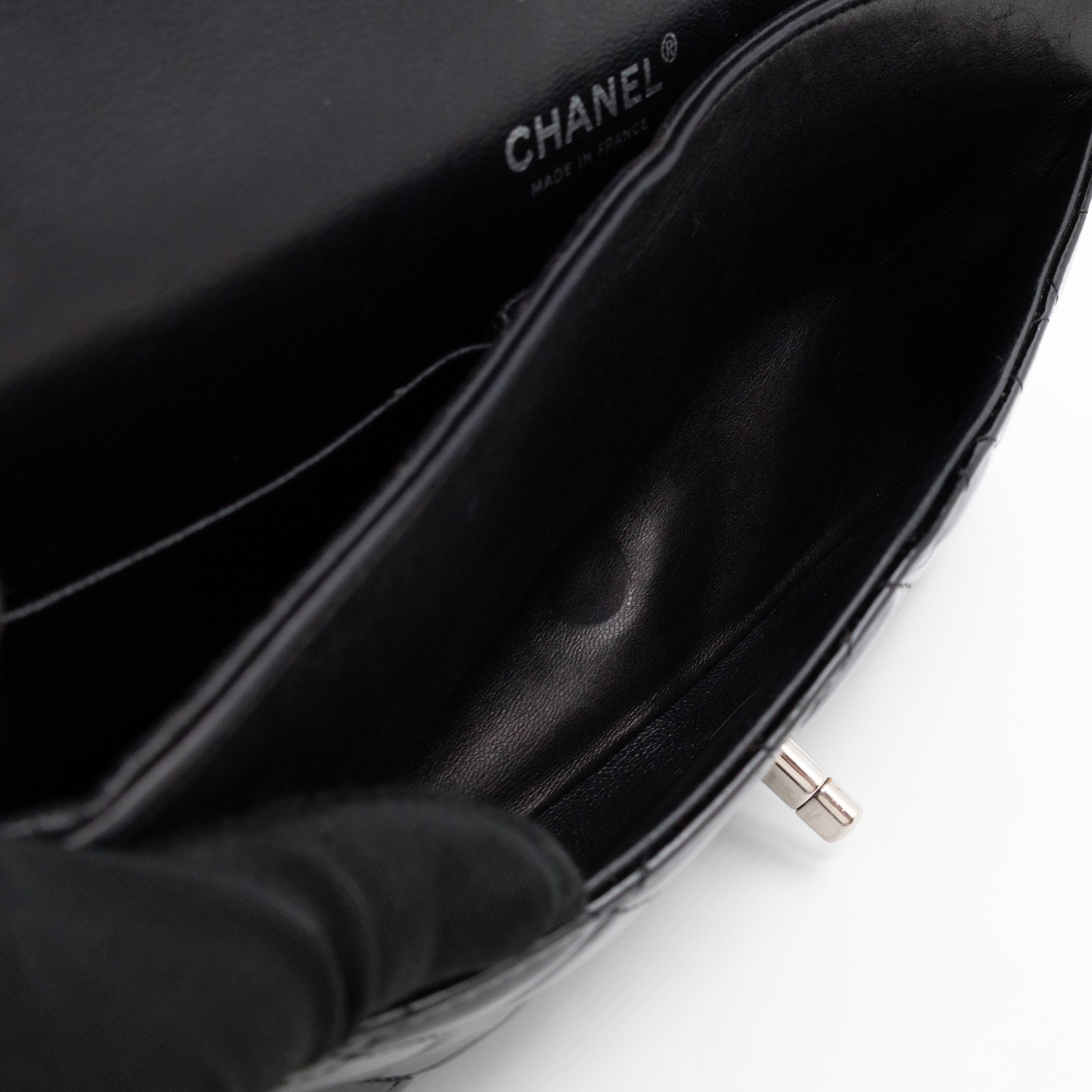 Classic Double Flap Medium Black Patent Leather Silver