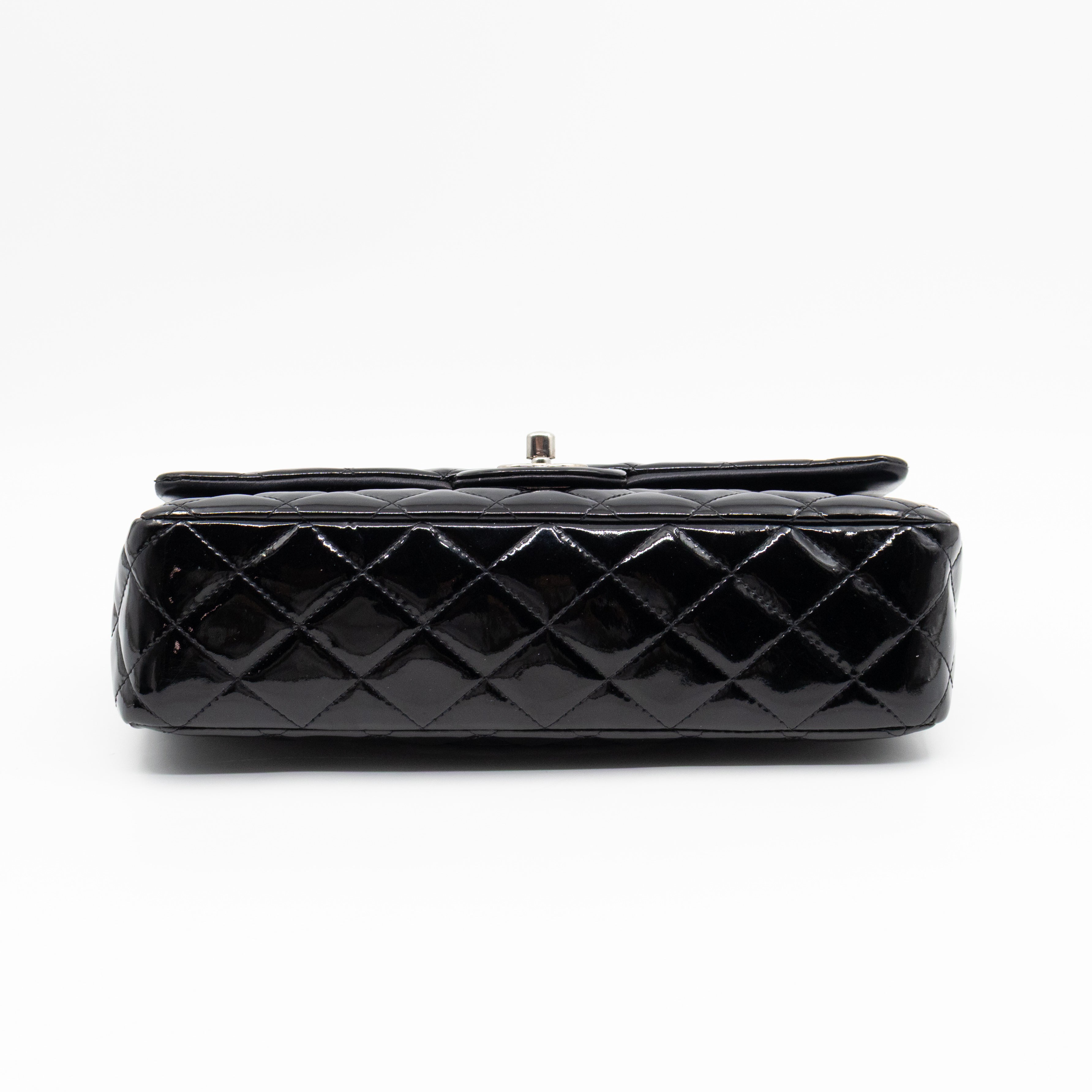 Classic Double Flap Medium Black Patent Leather Silver