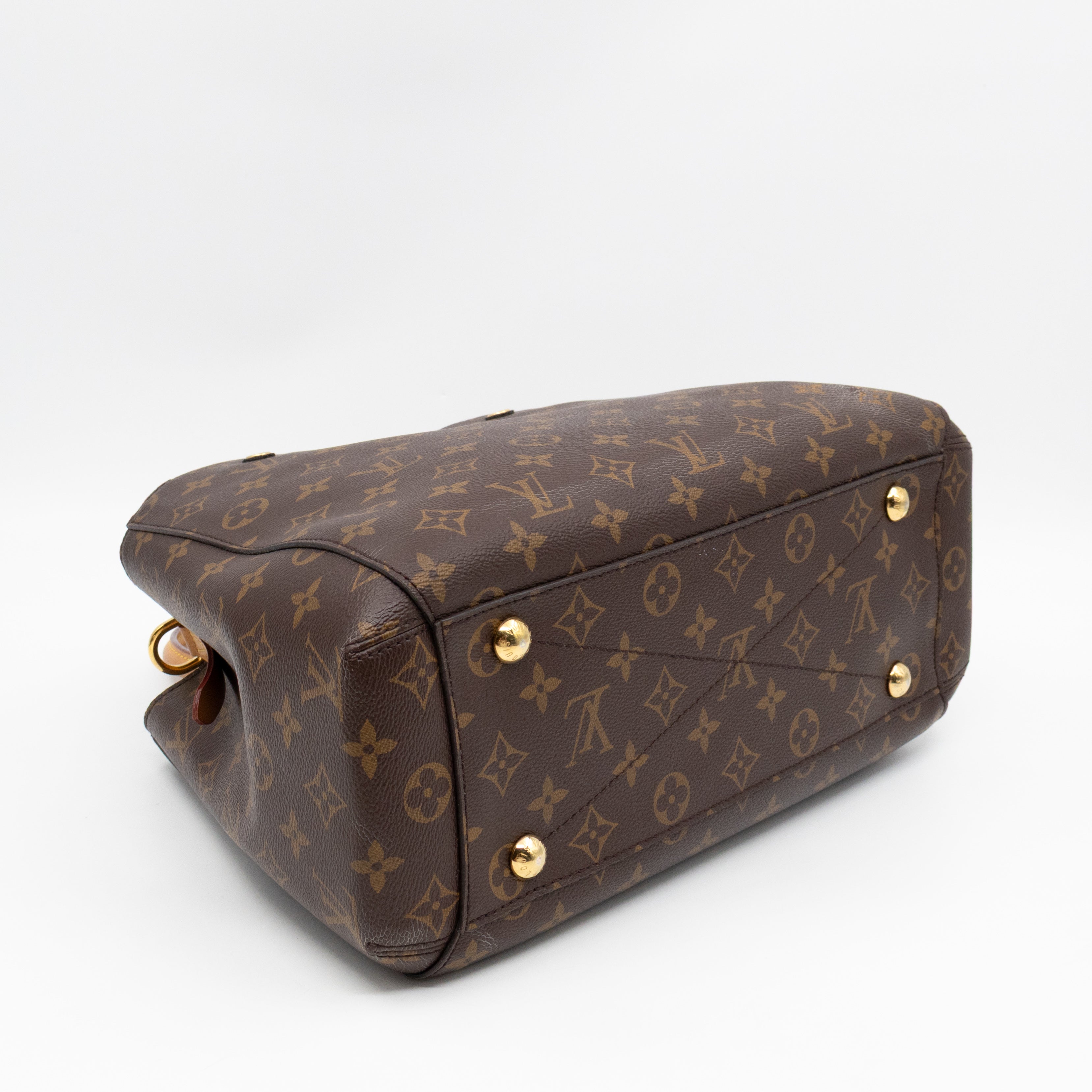 Montaigne MM Monogram