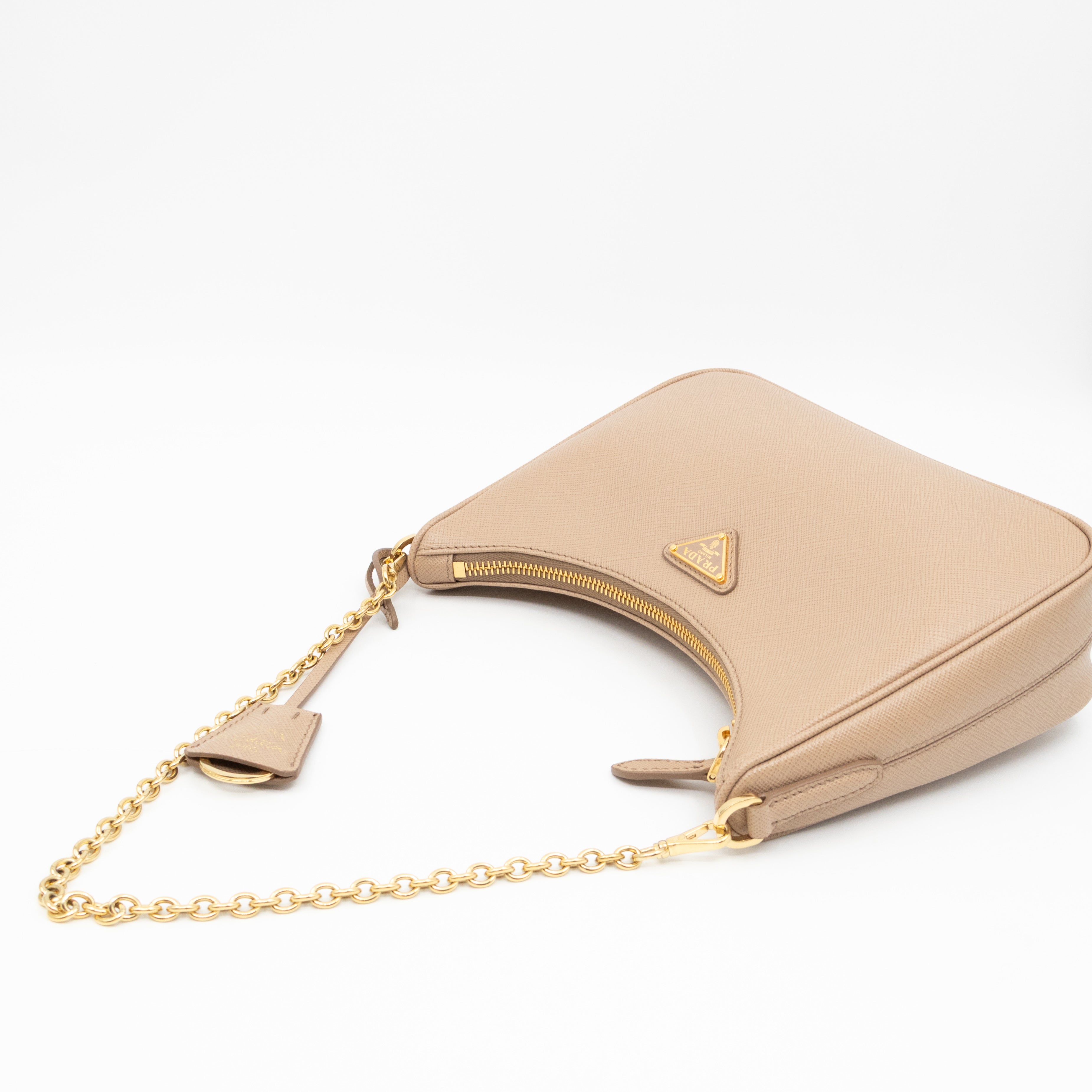 Re-Edition 2005 Cameo Beige Saffiano Leather