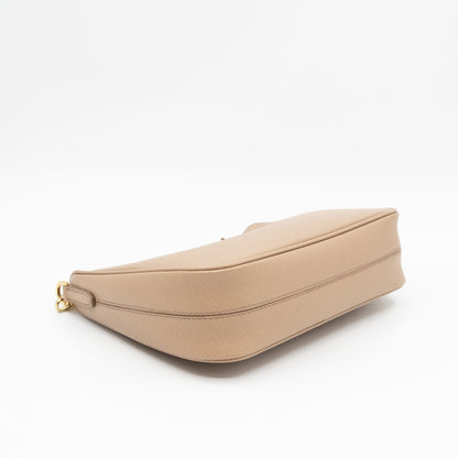 Re-Edition 2005 Cameo Beige Saffiano Leather