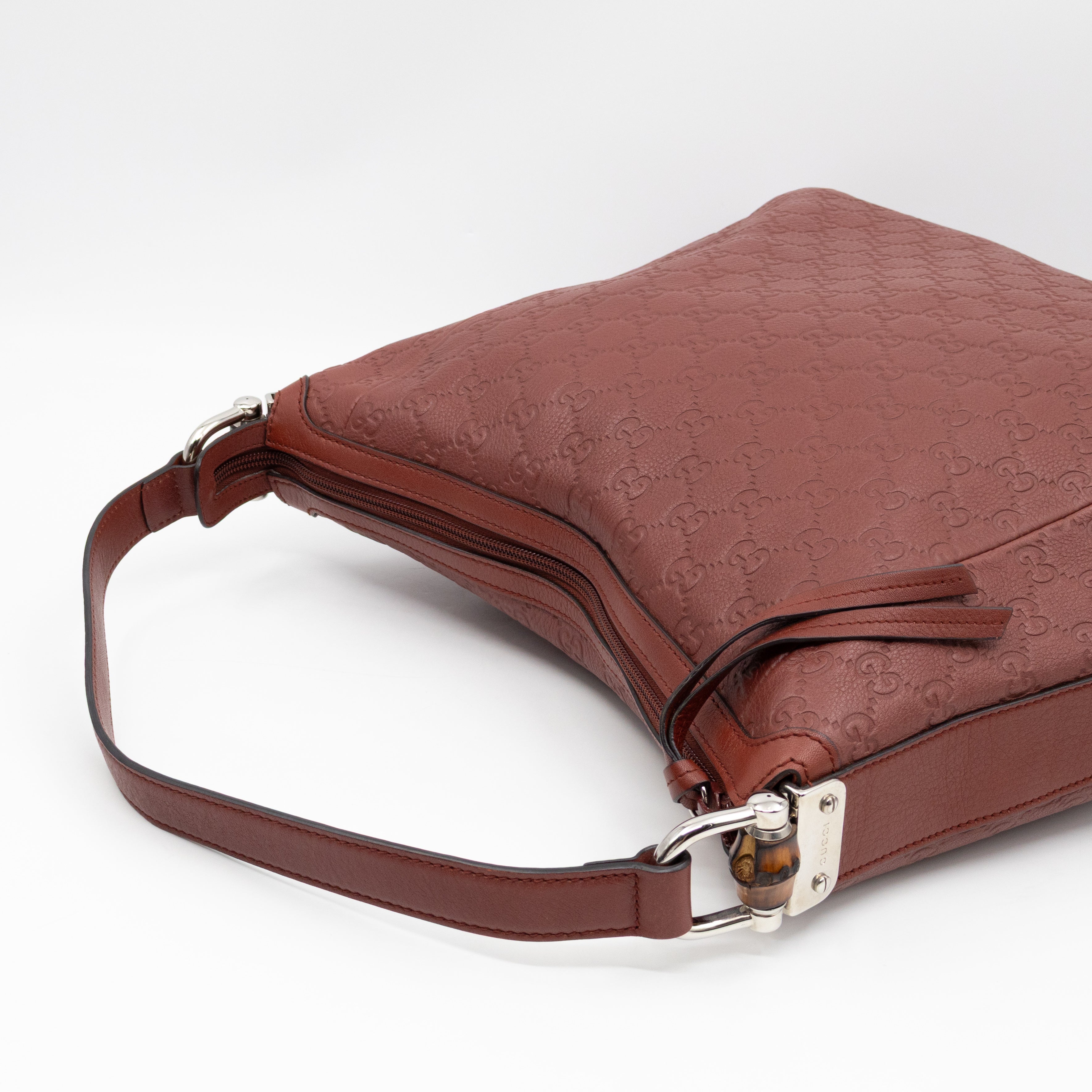 Bamboo D-Ring Hobo Large Burgundy Guccissima Leather