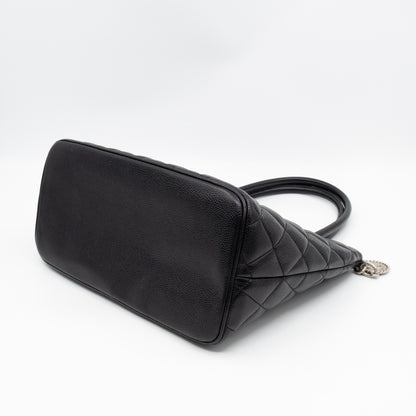 Médaillon Black Caviarskin