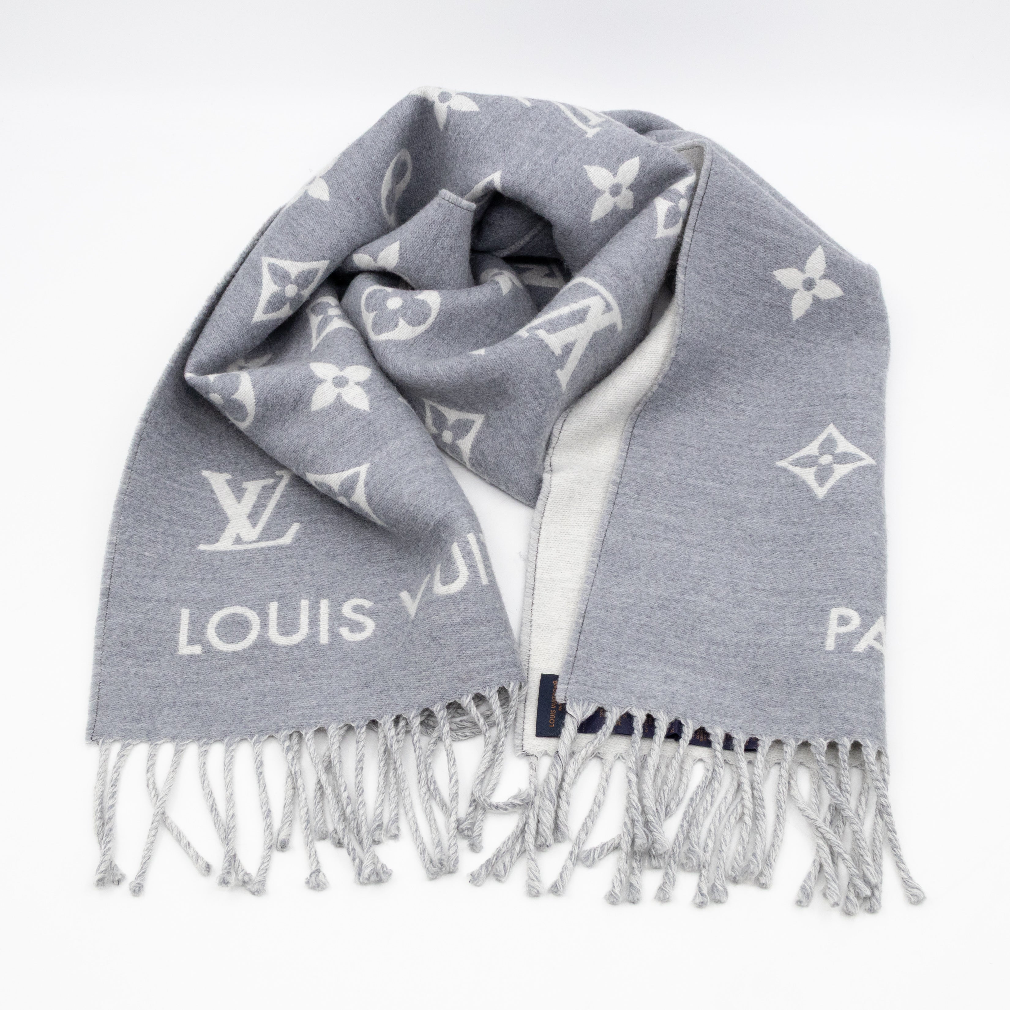All About Monogram Scarf Gris Clair