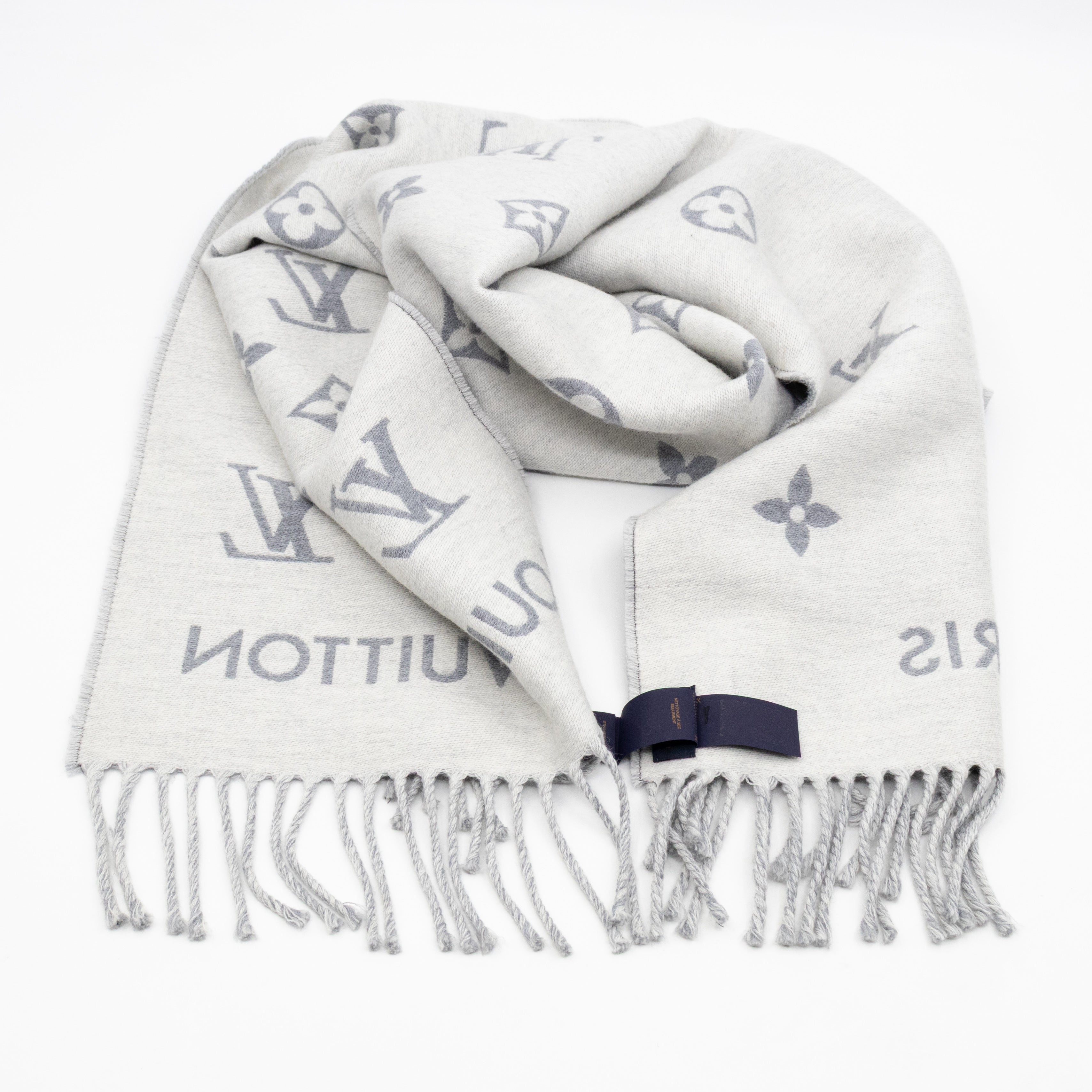 All About Monogram Scarf Gris Clair