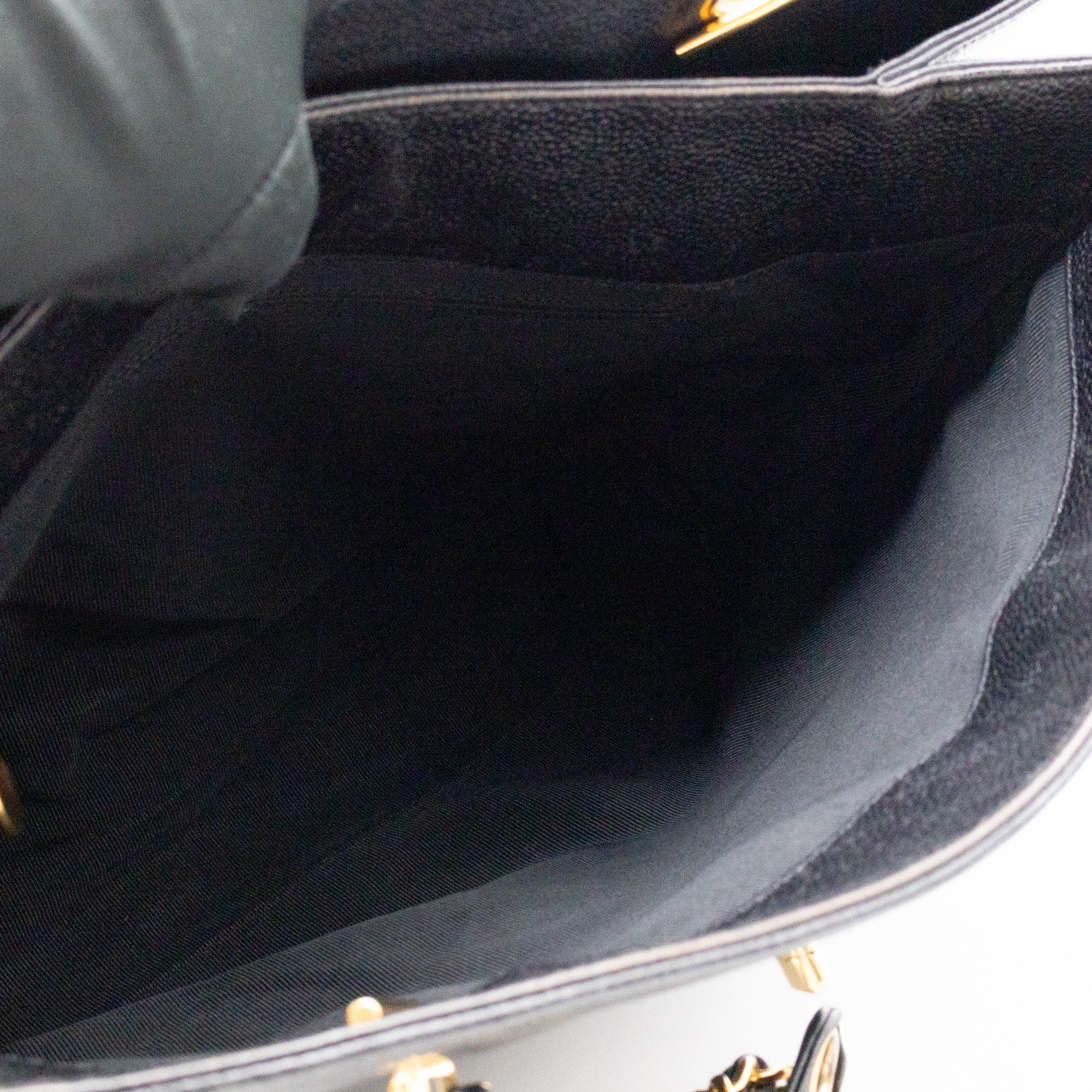 Vintage CC Flap Tote Black Caviar