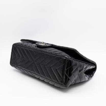 Classic Single Flap Maxi Black Chevron Patent Silver