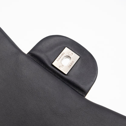 Classic Single Flap Maxi Black Chevron Patent Silver