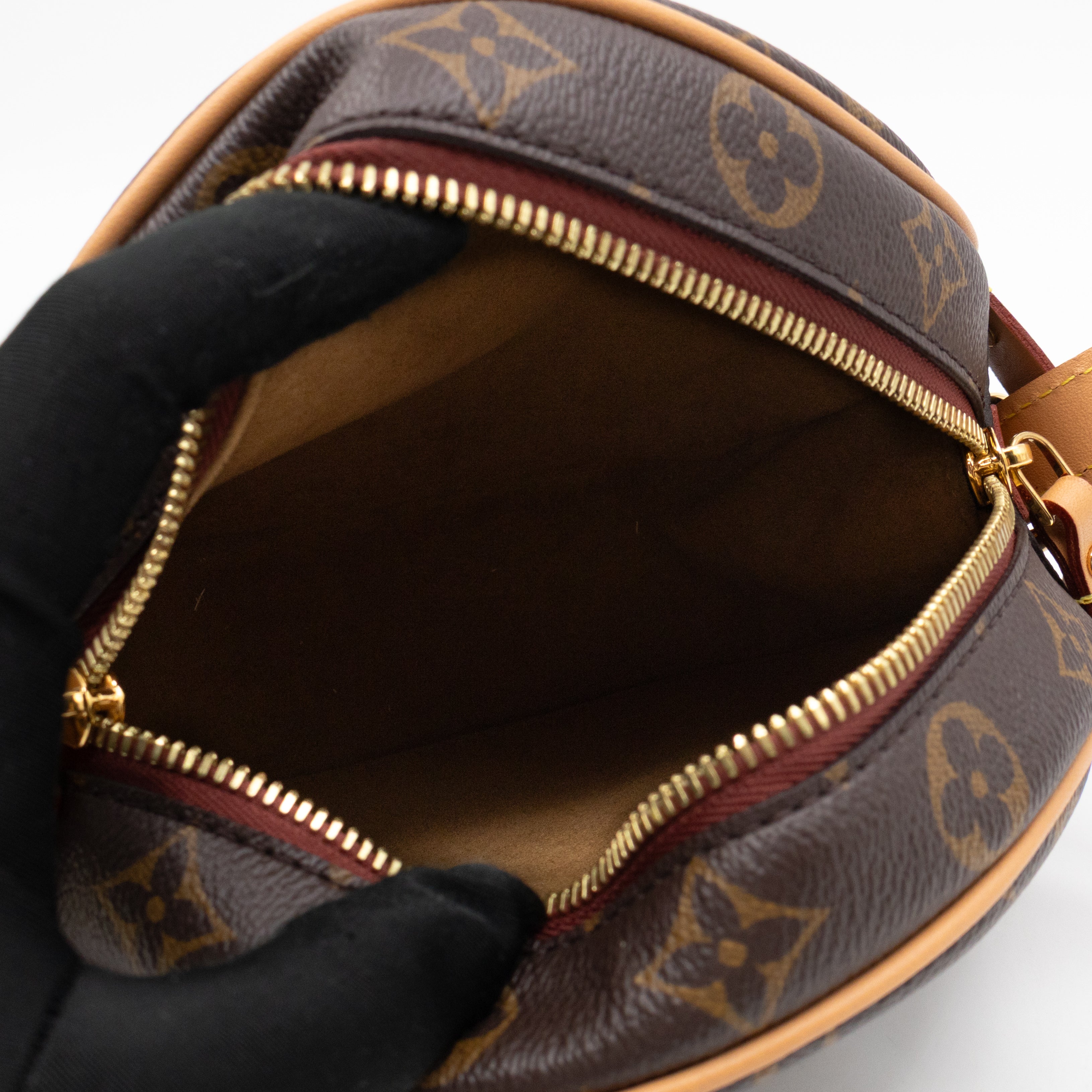 Boite Chapeau Souple PM Monogram
